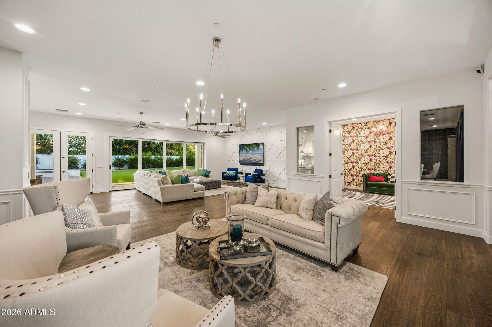 SUNDOWN RANCHOS - Residential
