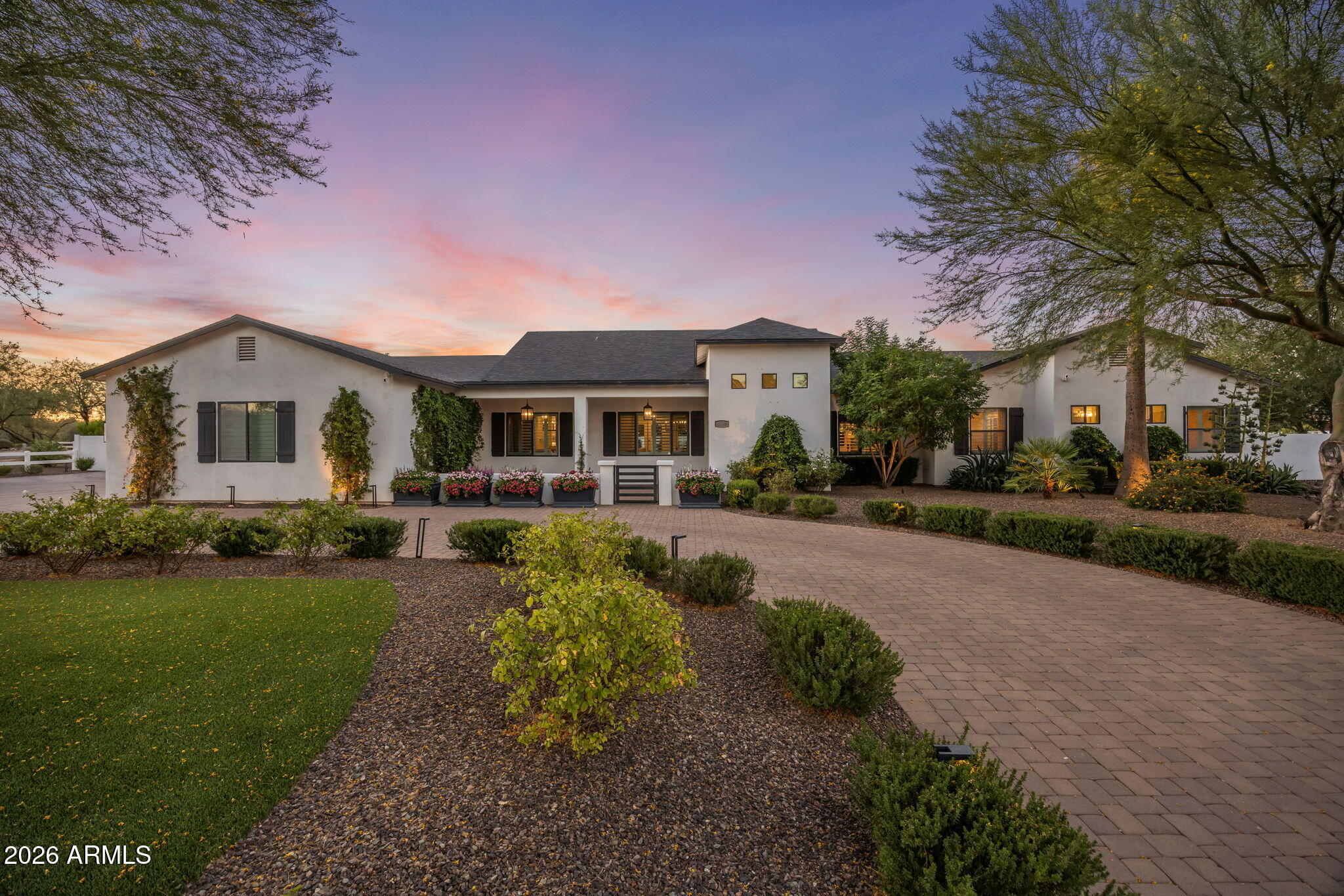 SUNDOWN RANCHOS - Residential