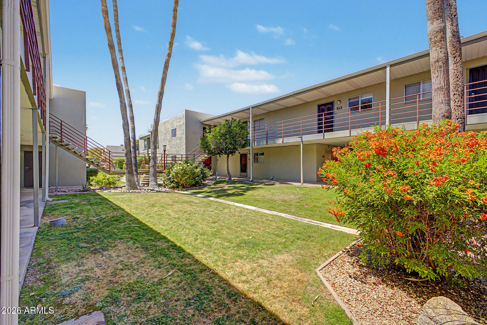 Camelback House - Residential