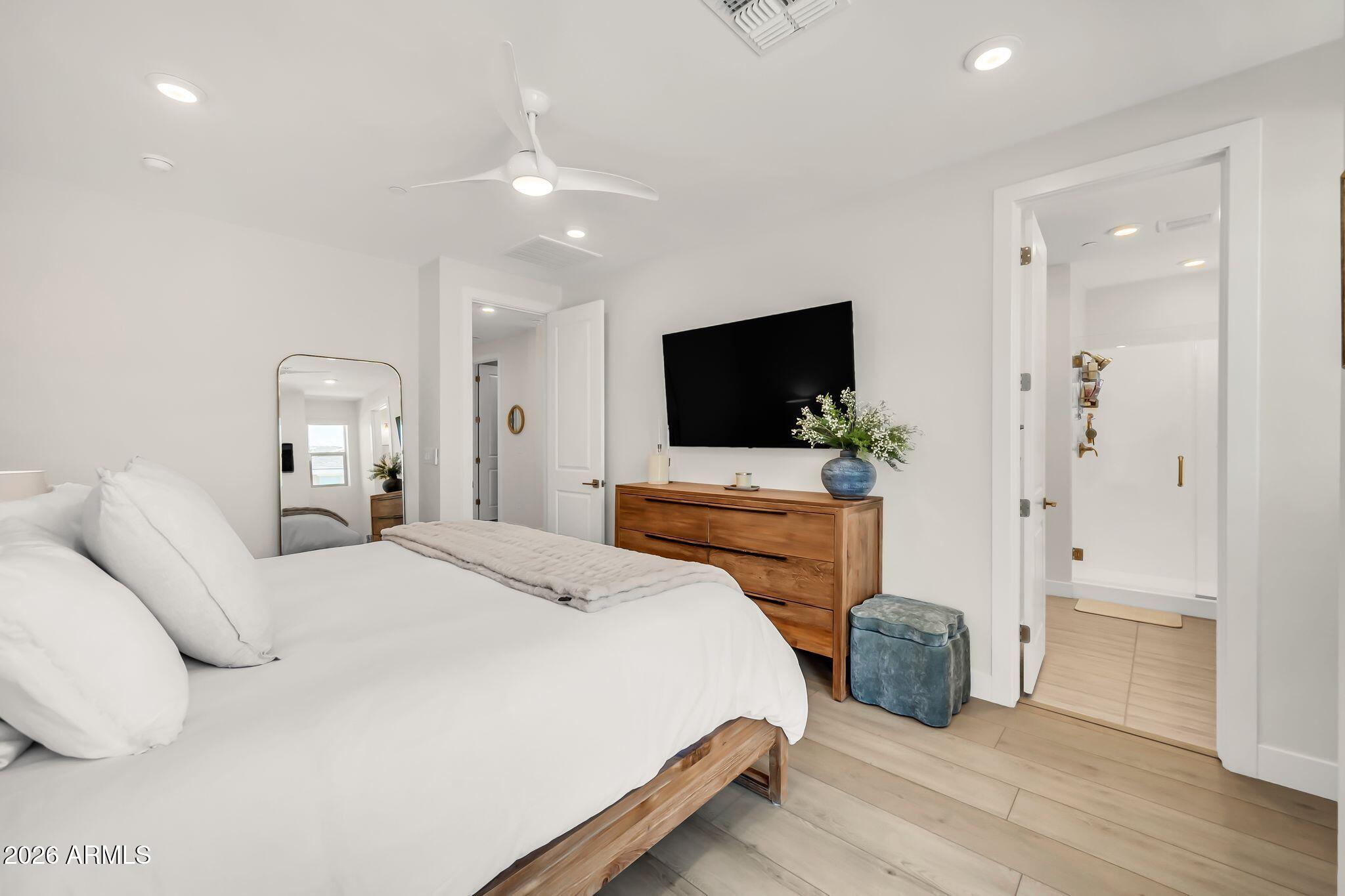 Valle Norte Condominium - Residential