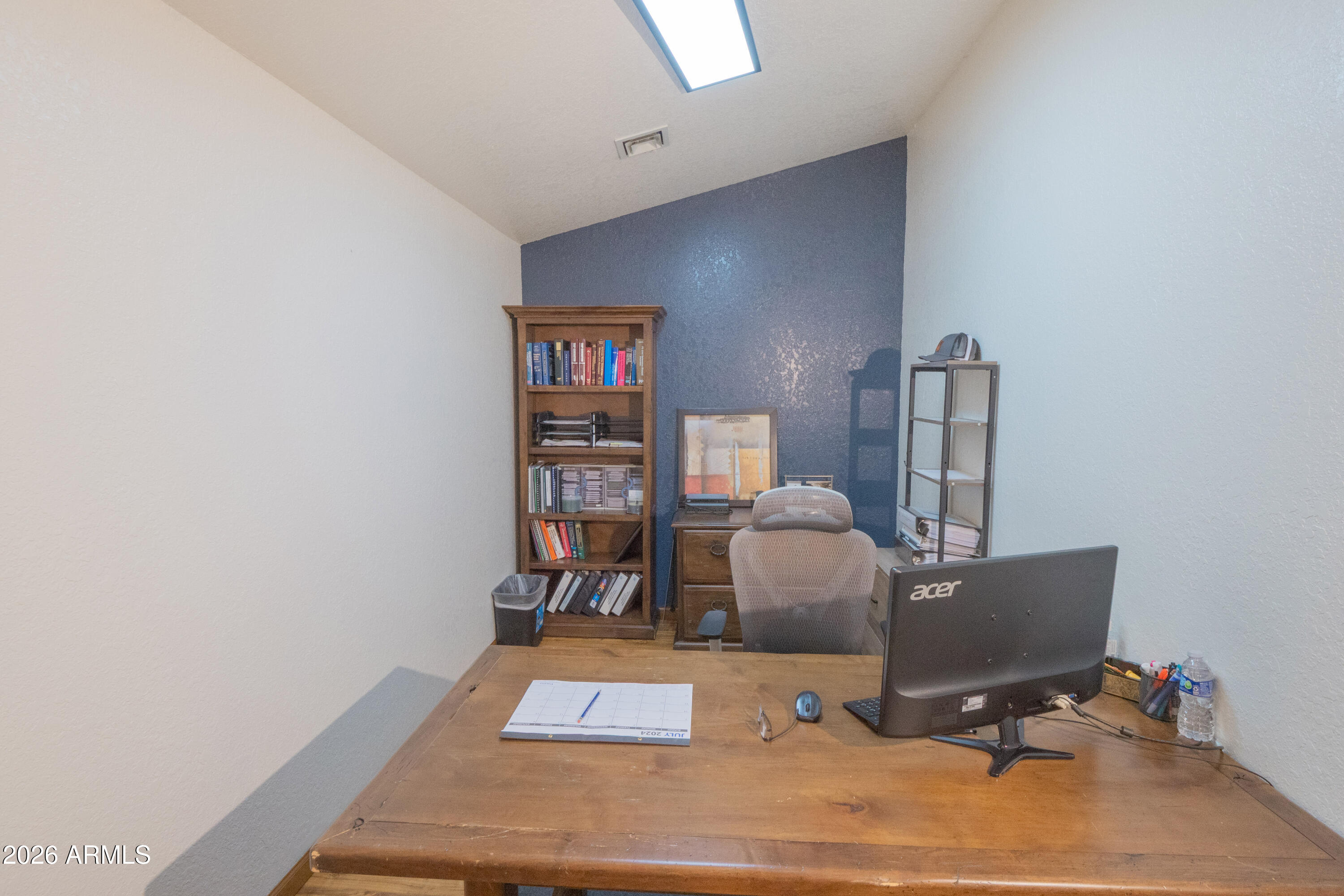 SHOW LOW TOWNSITE - Commercial Sale
