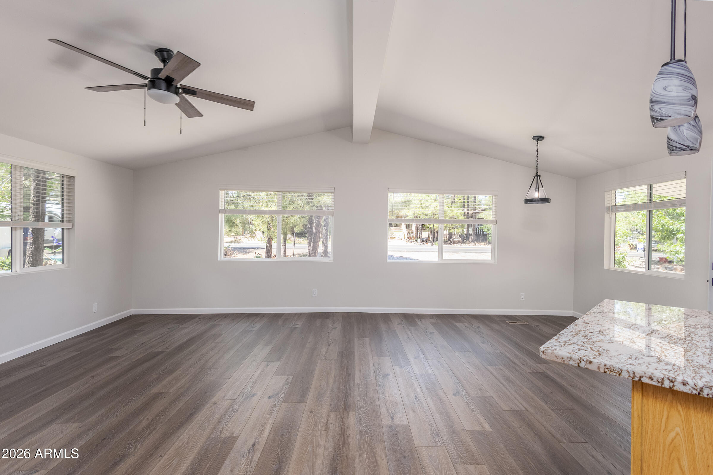 PINEWOOD 7 - Residential
