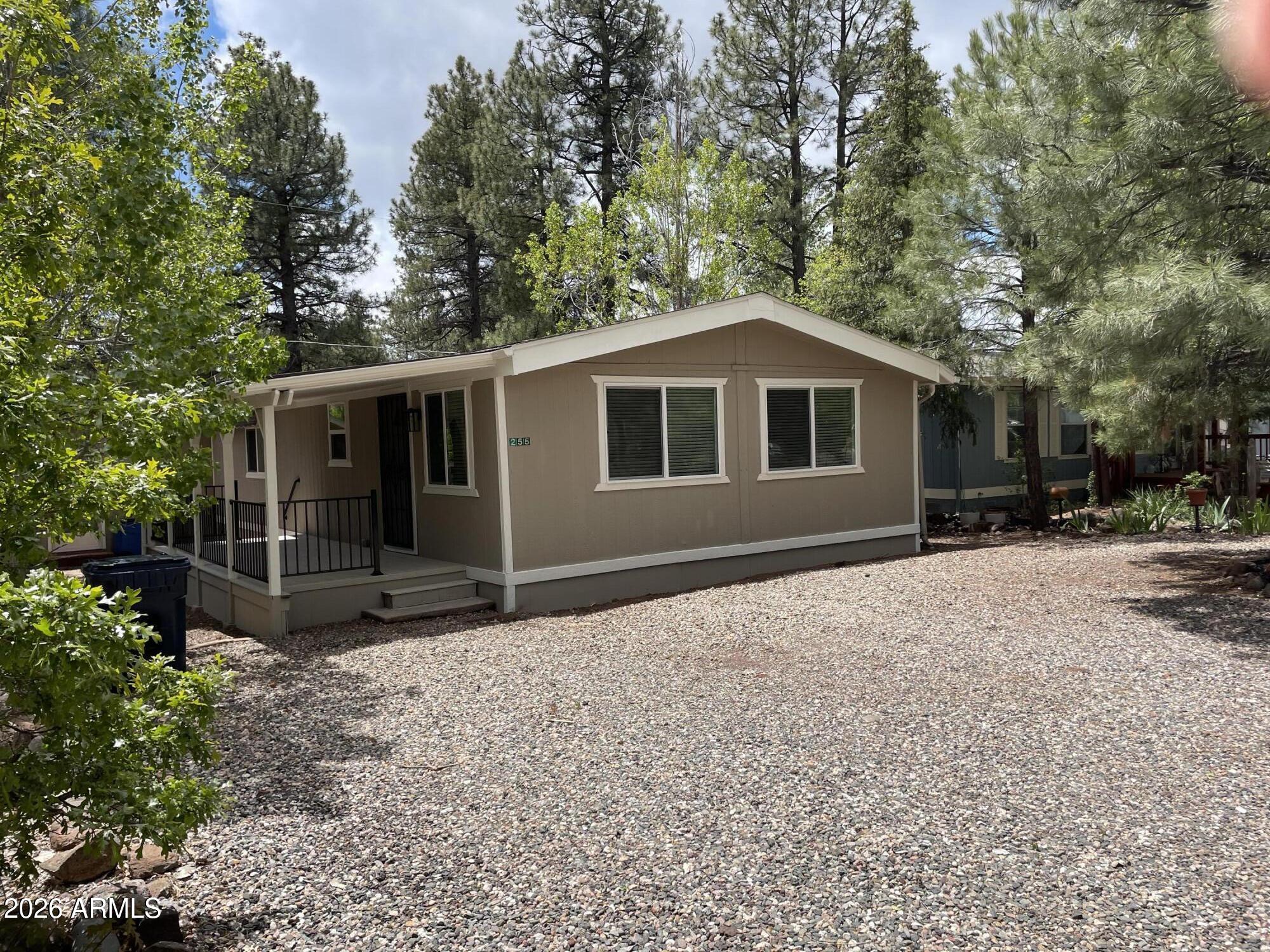 PINEWOOD 7 - Residential