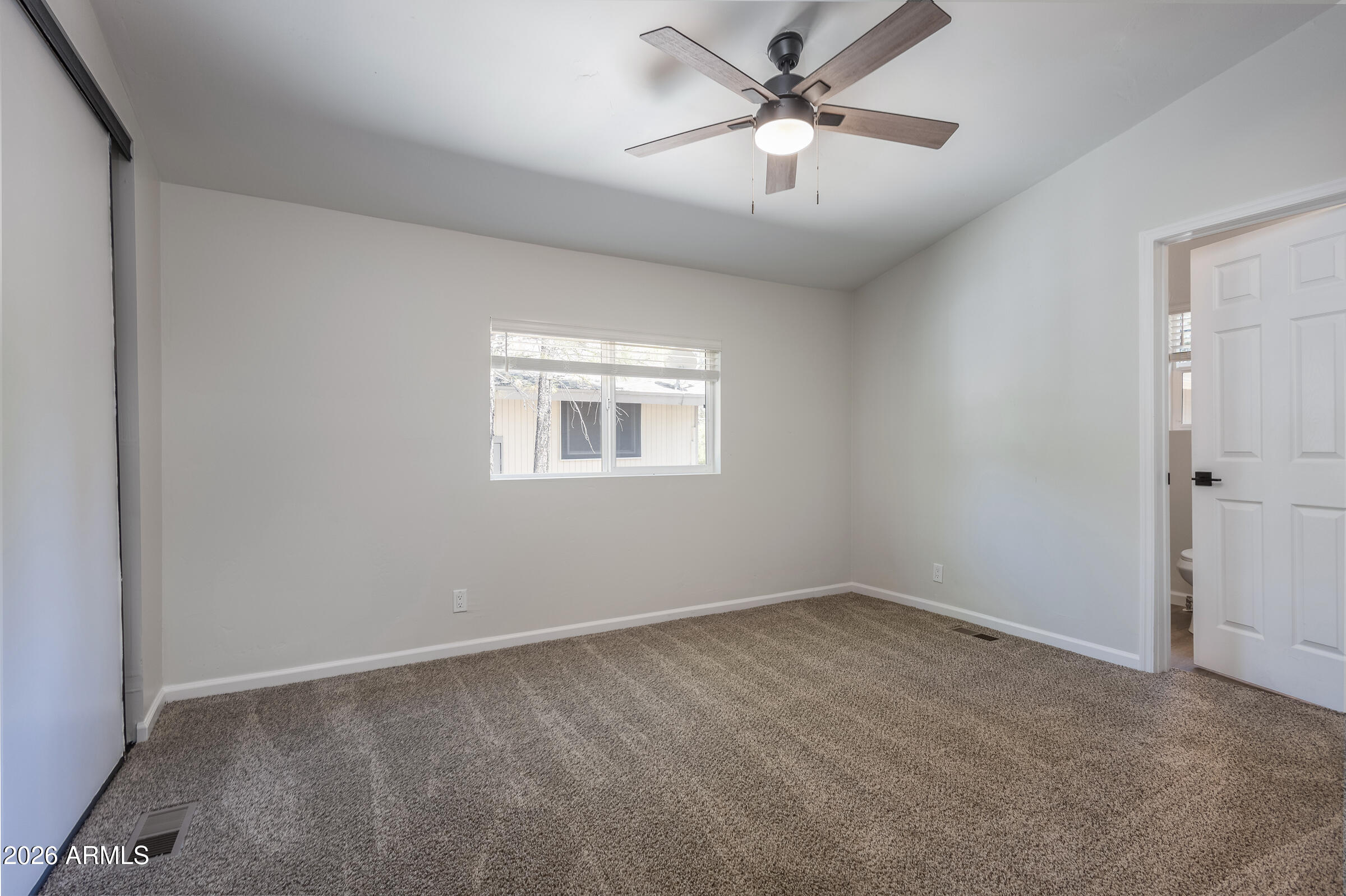 PINEWOOD 7 - Residential