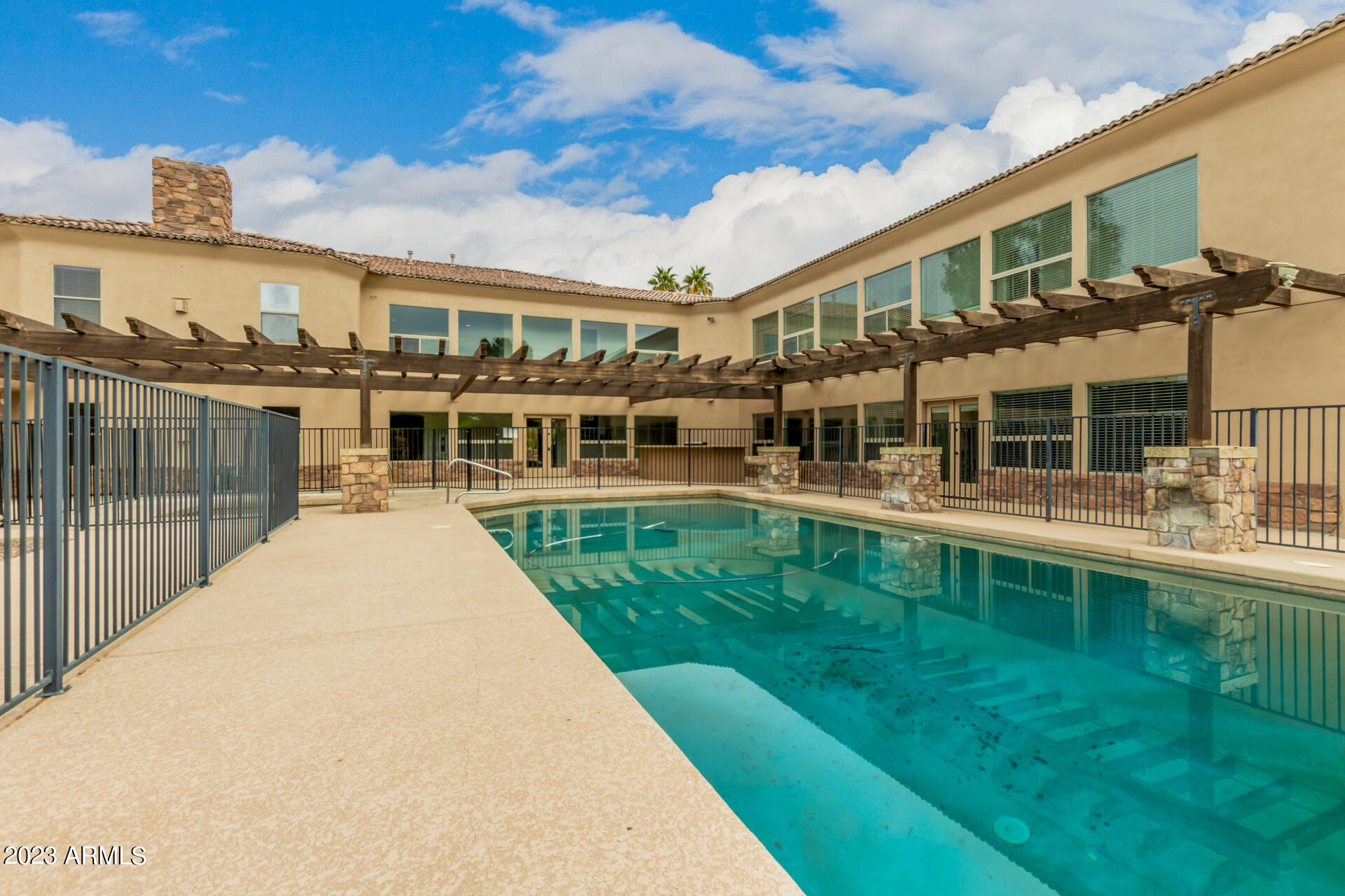 SUNDOWN RANCHOS 2 - Residential