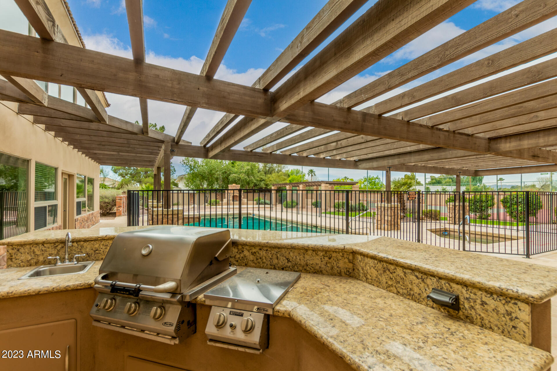 SUNDOWN RANCHOS 2 - Residential