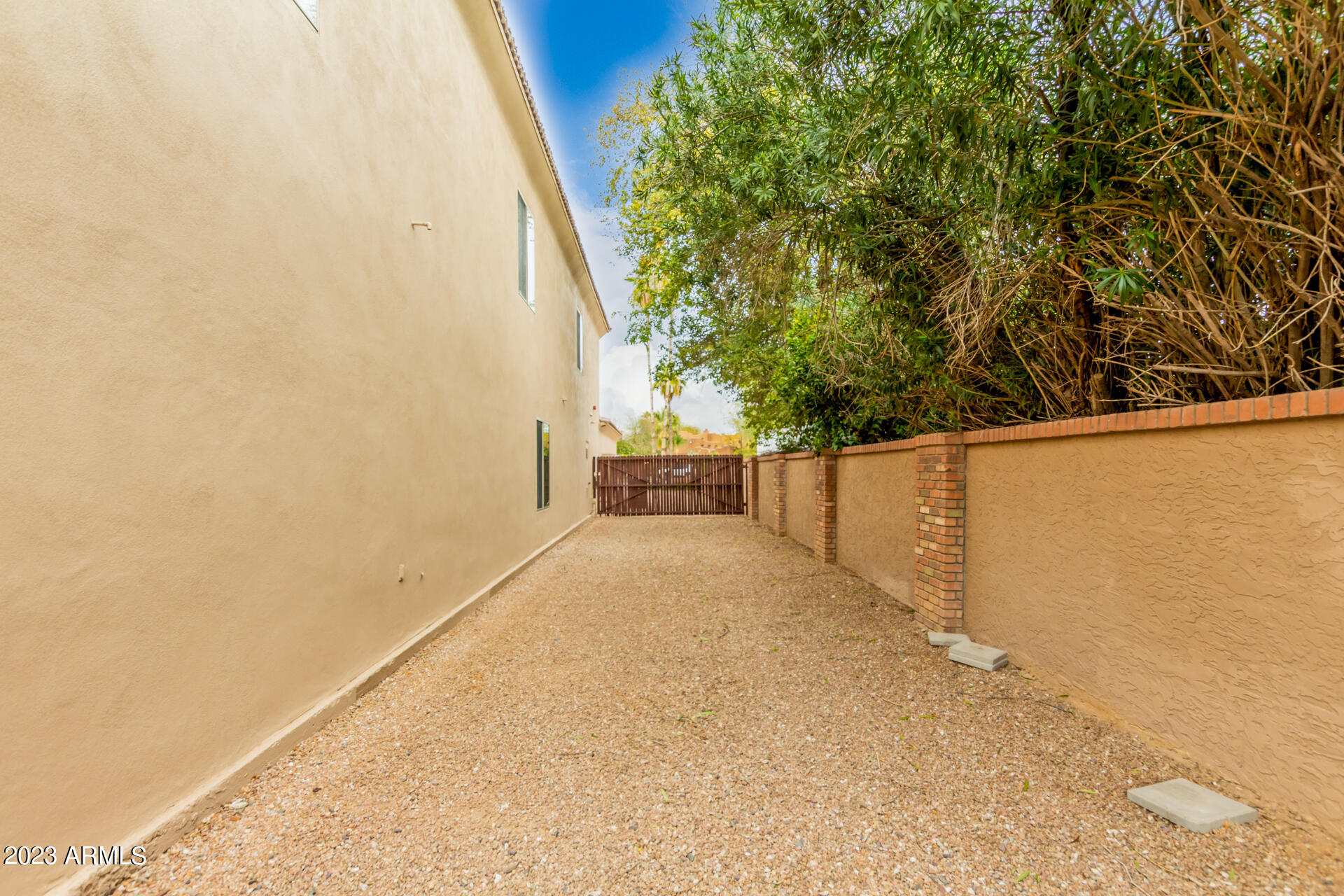 SUNDOWN RANCHOS 2 - Residential