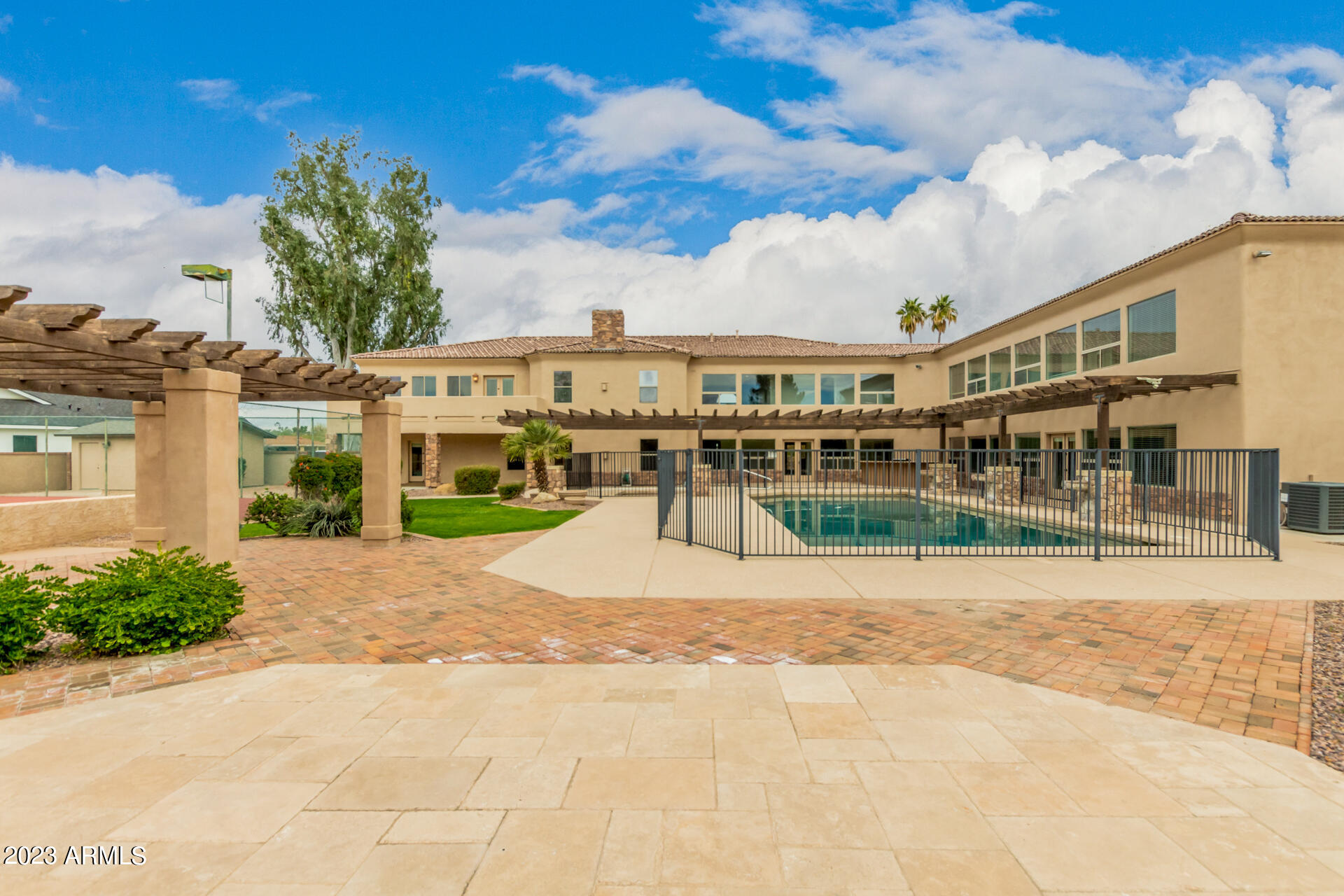 SUNDOWN RANCHOS 2 - Residential
