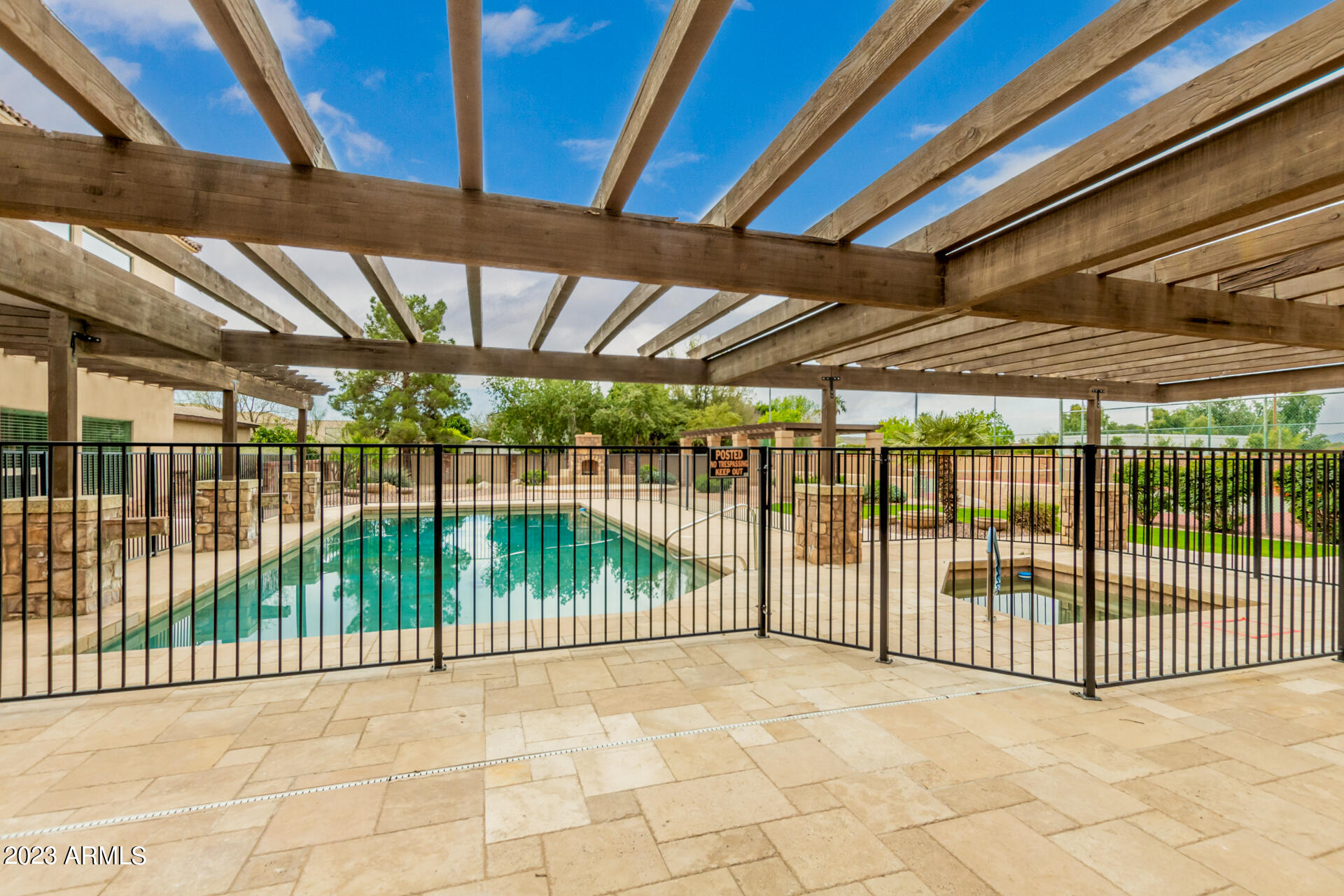 SUNDOWN RANCHOS 2 - Residential