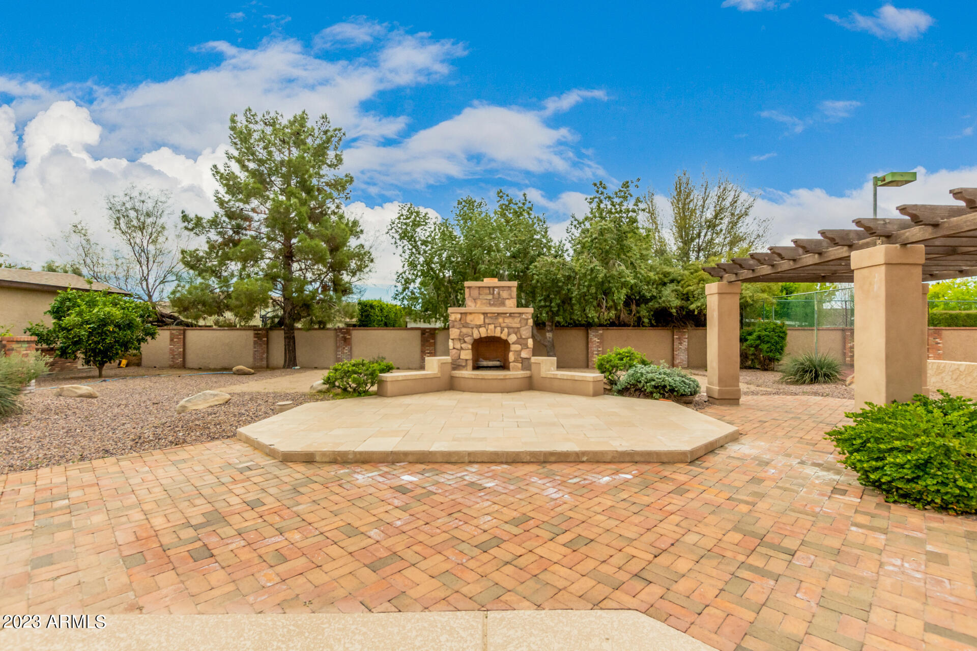 SUNDOWN RANCHOS 2 - Residential