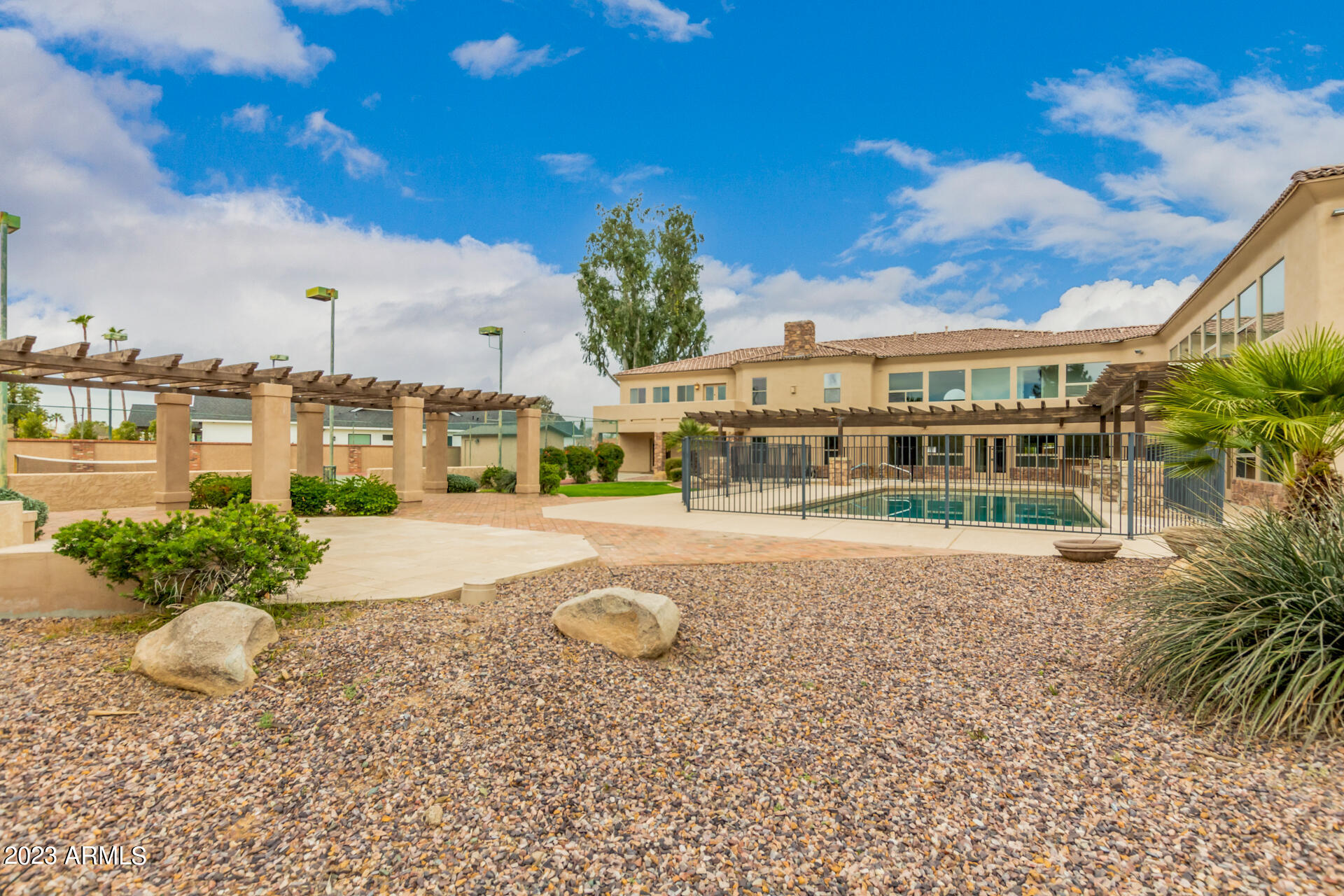 SUNDOWN RANCHOS 2 - Residential