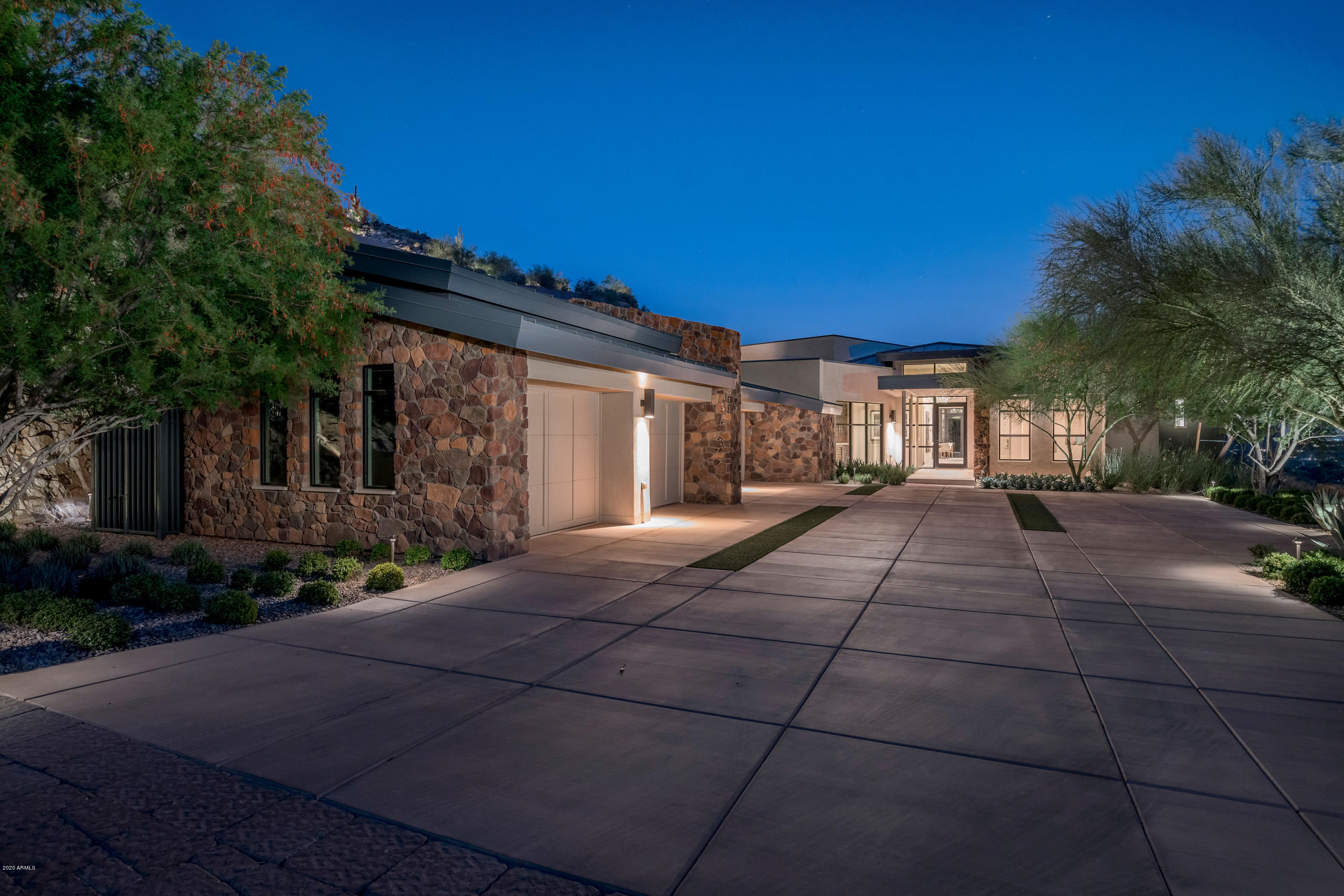 CLEARWATER HILLS PRVT ROADS & TR A - Residential