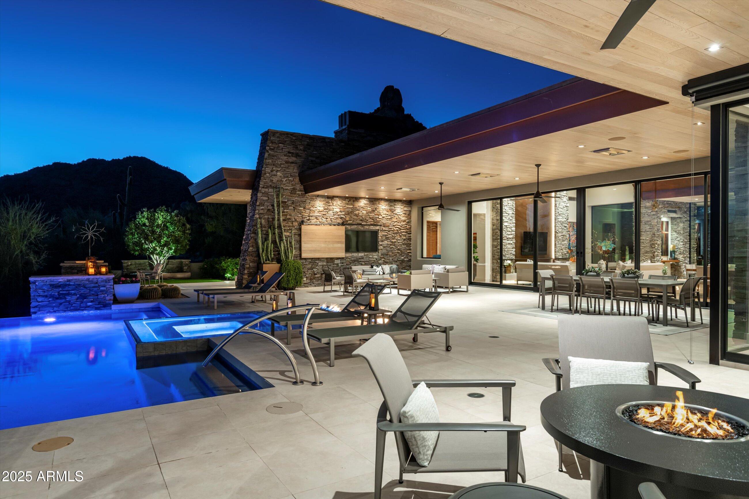 DESERT HIGHLANDS - Residential