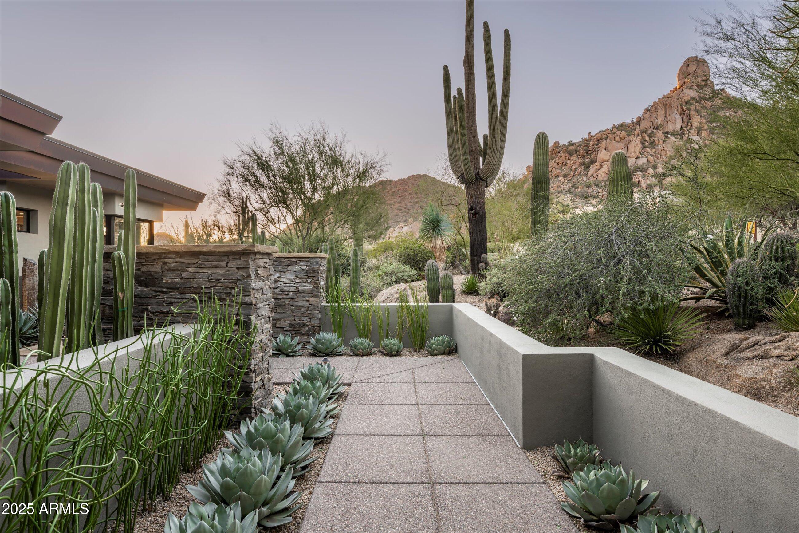 DESERT HIGHLANDS - Residential