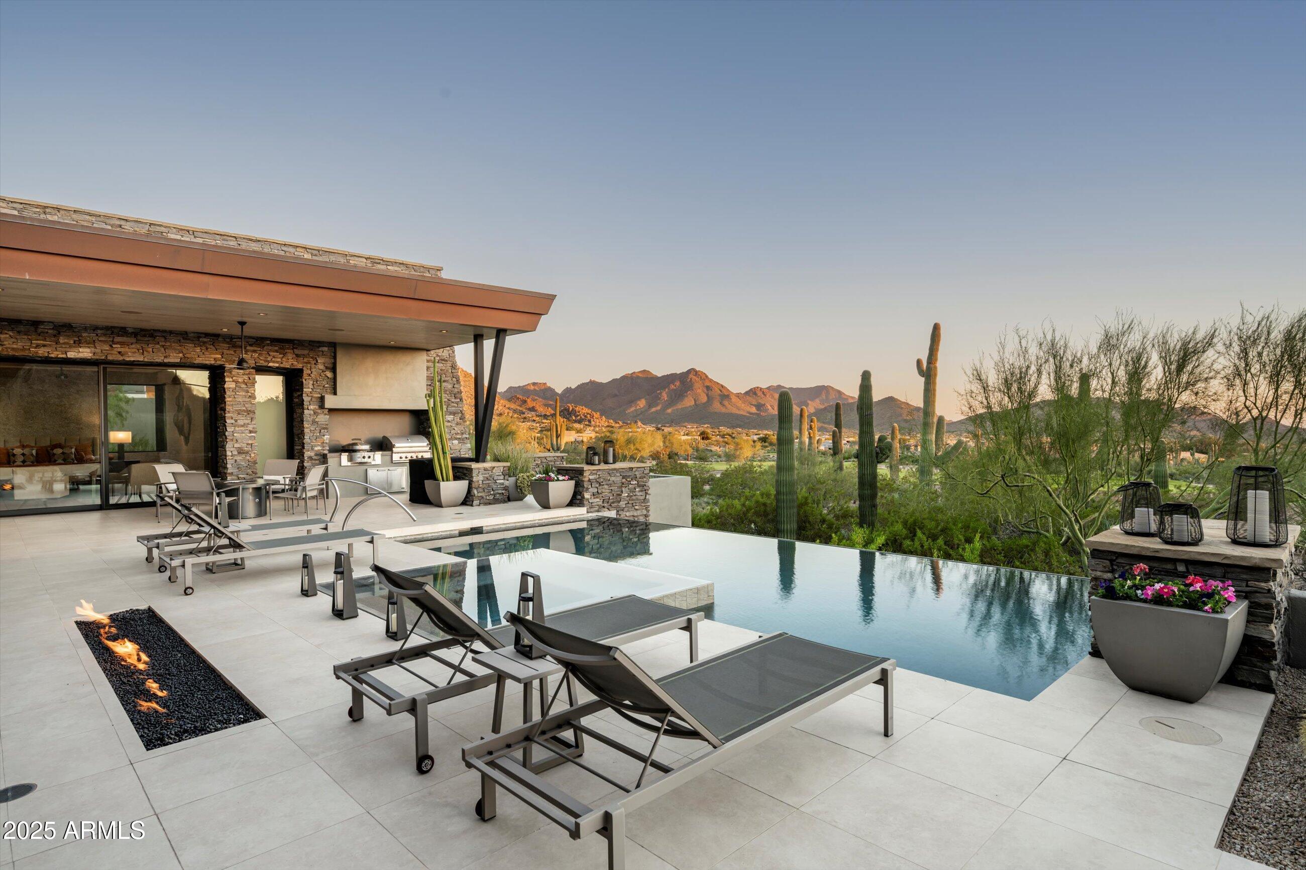 DESERT HIGHLANDS - Residential