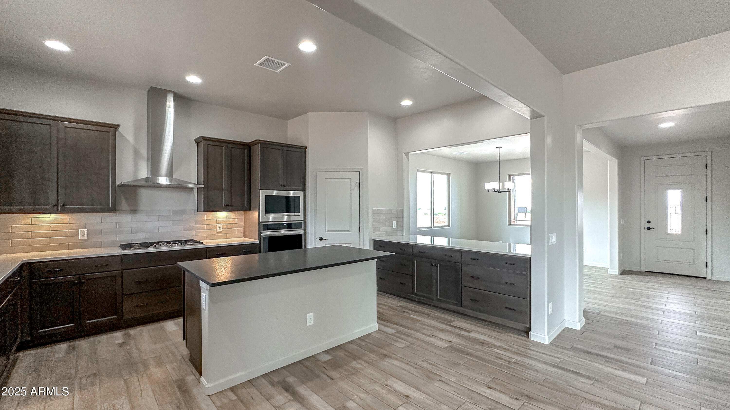 WILD HORSE 2 - Residential