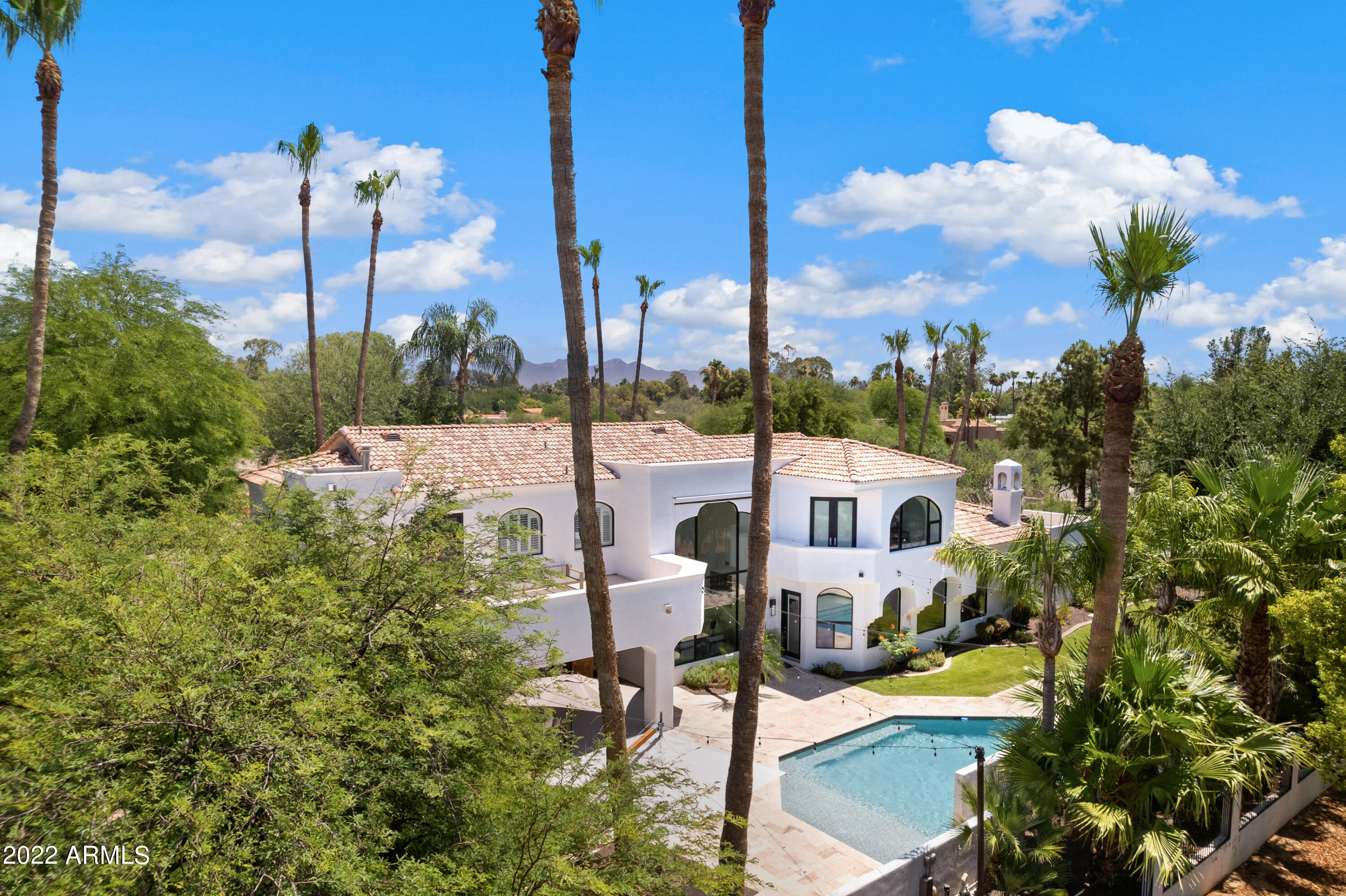 CAMELBACK COUNTRY ESTATES UNIT 2 - Residential