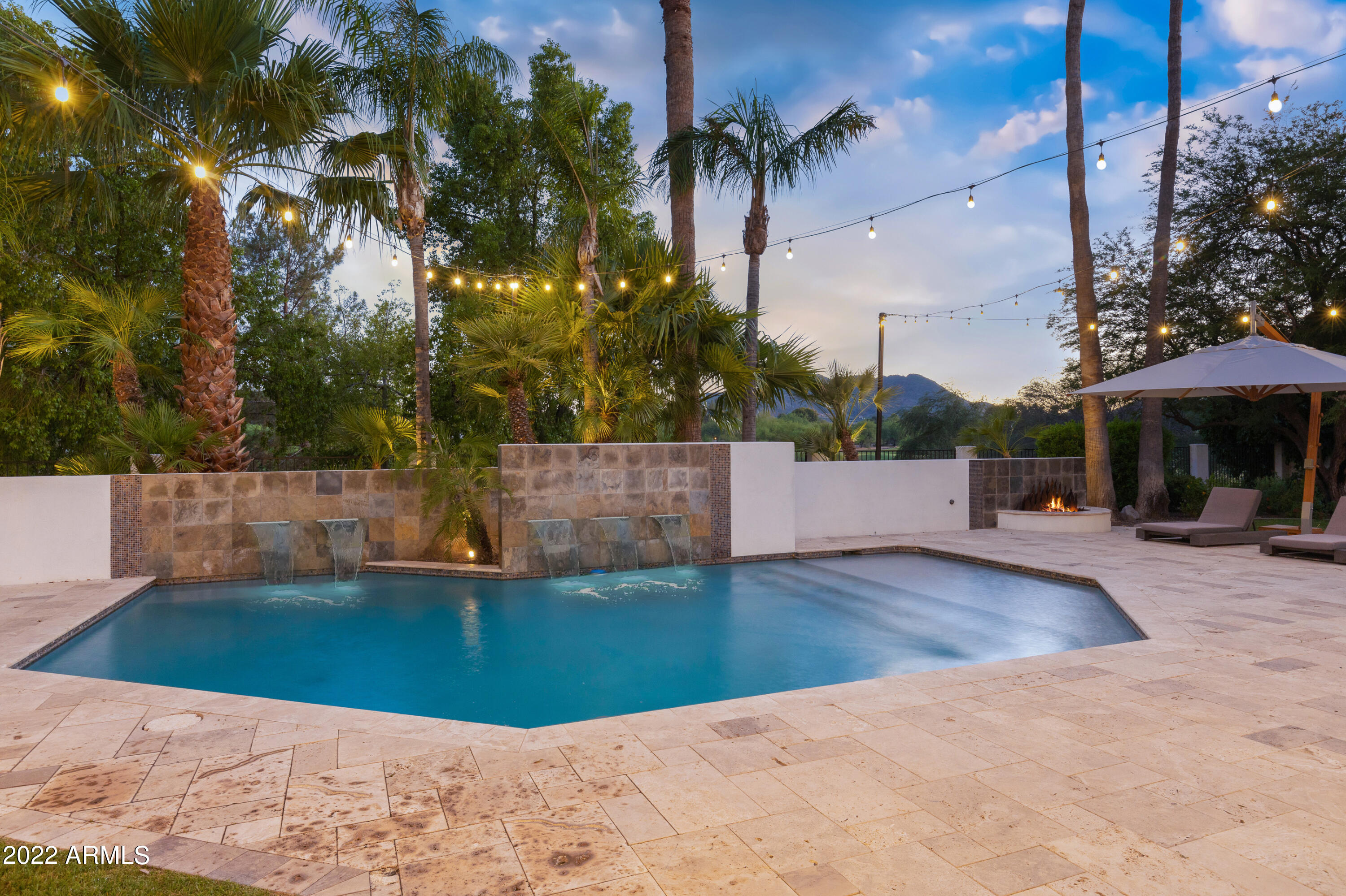 CAMELBACK COUNTRY ESTATES UNIT 2 - Residential