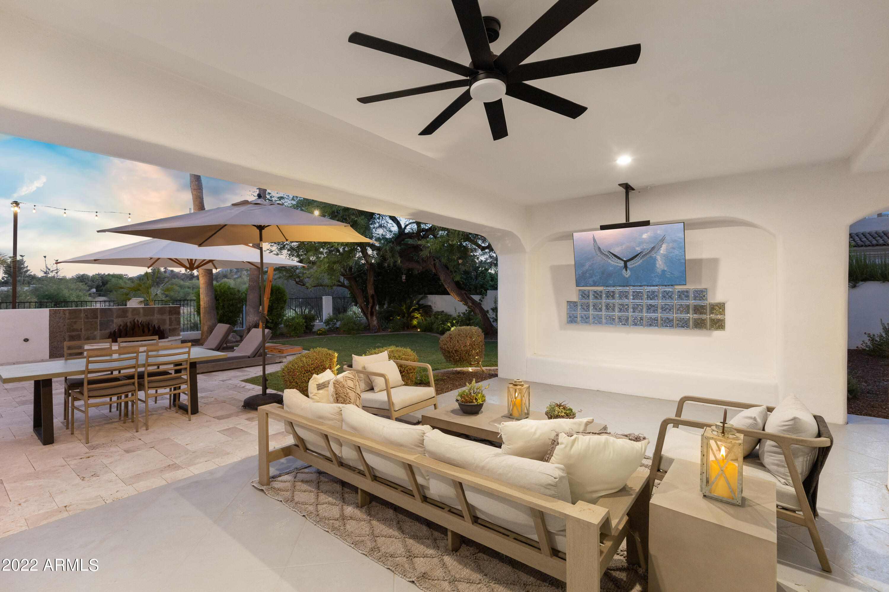 CAMELBACK COUNTRY ESTATES UNIT 2 - Residential