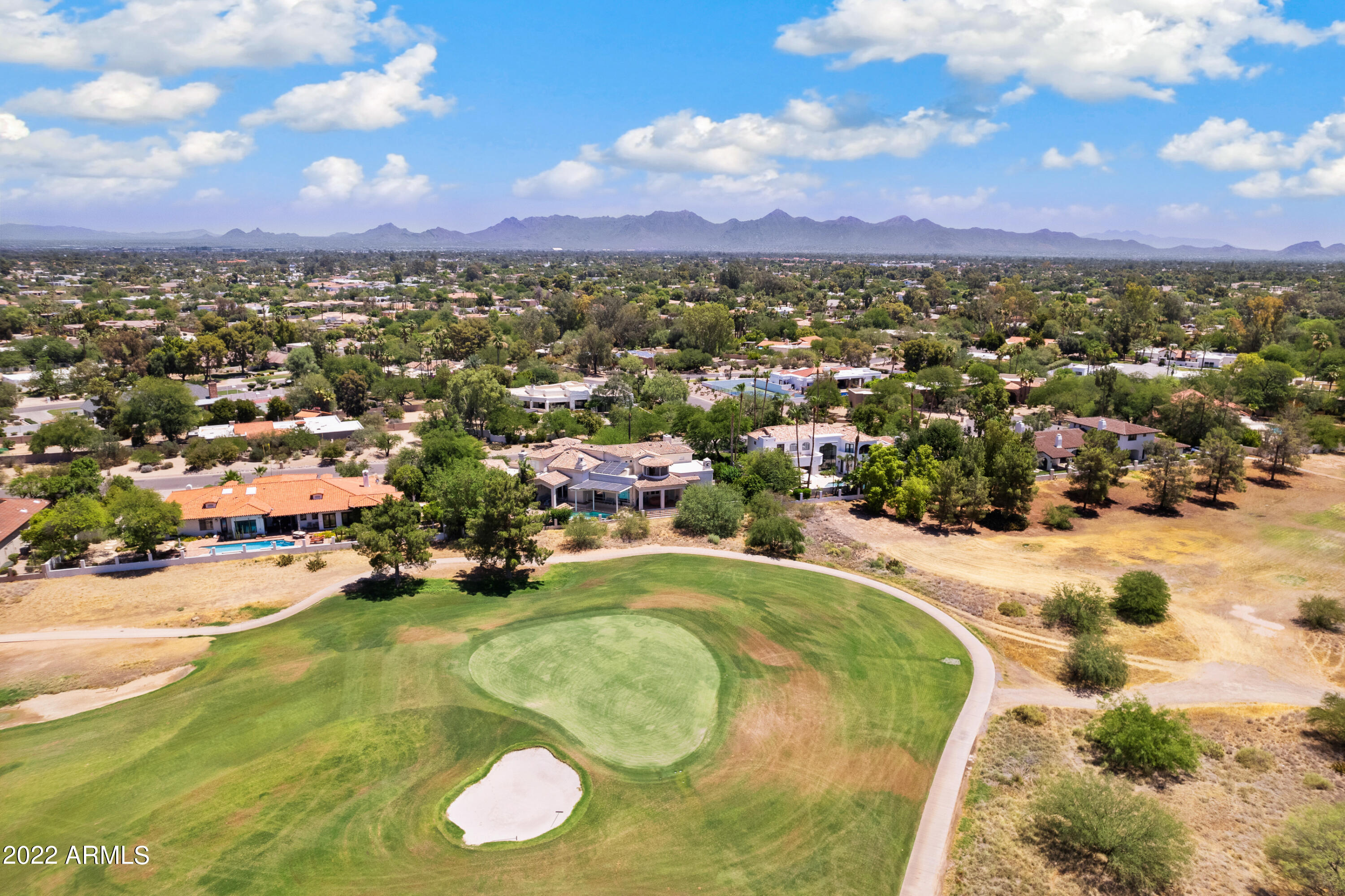 CAMELBACK COUNTRY ESTATES UNIT 2 - Residential
