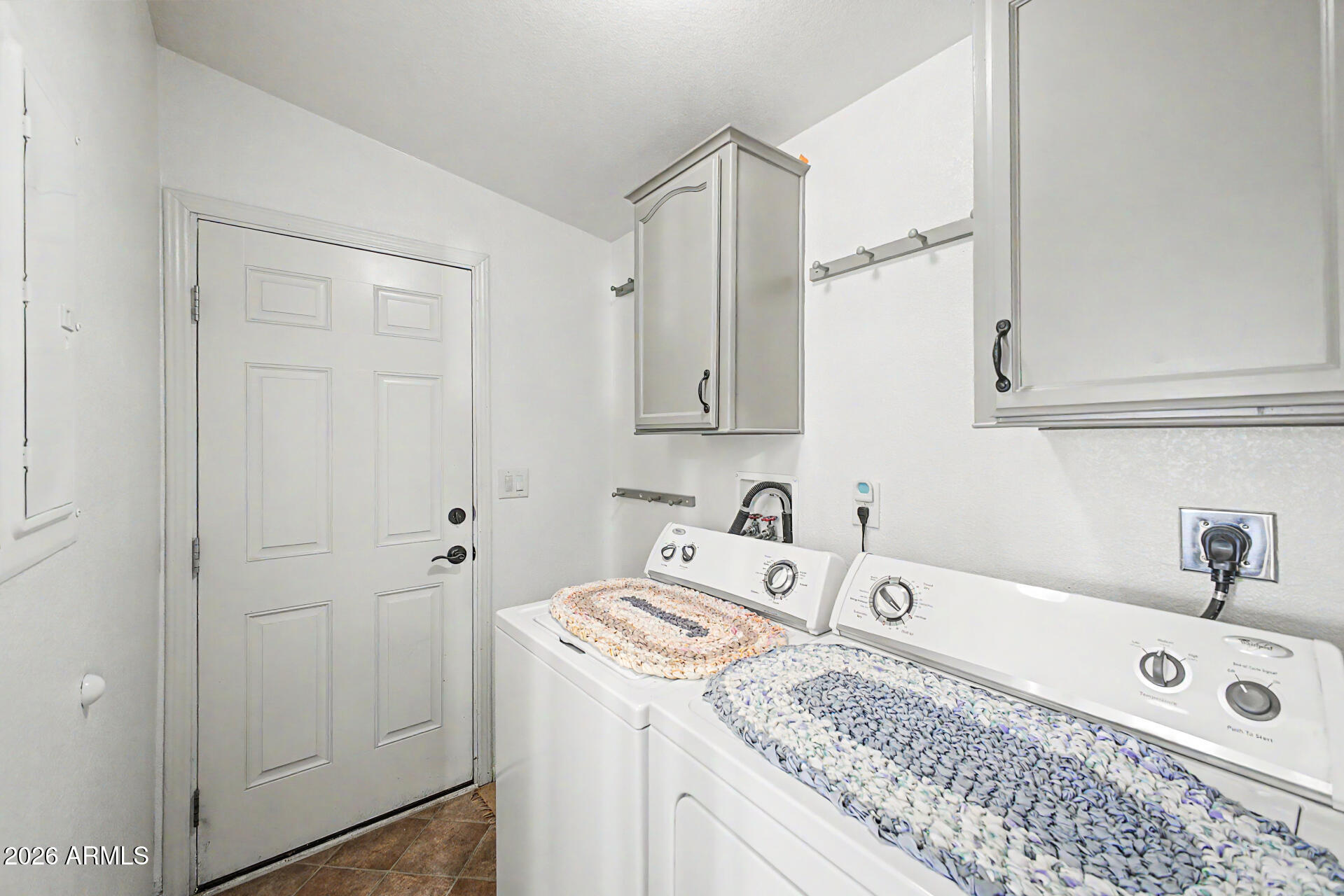 CABALLO ESTATES - Residential