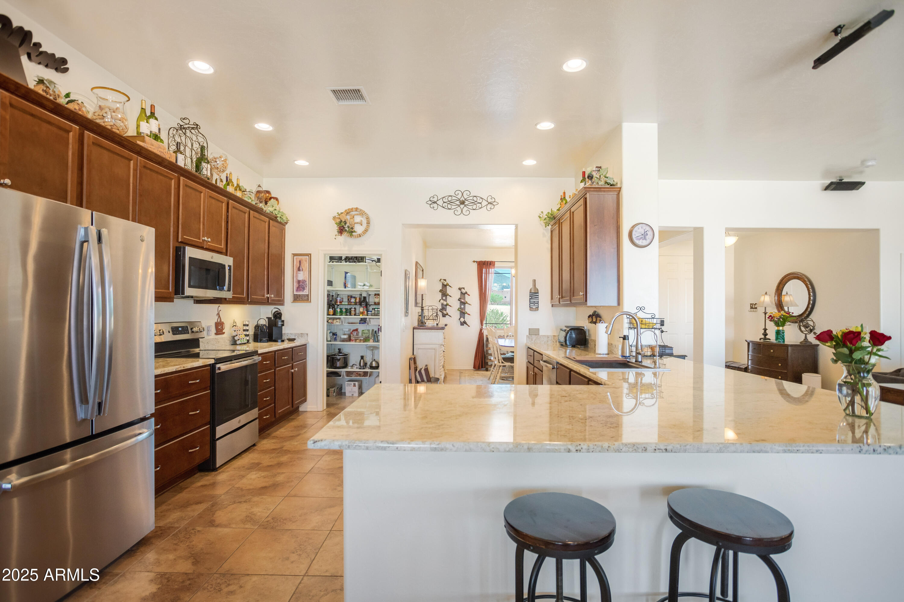 WILD HORSE 2 - Residential