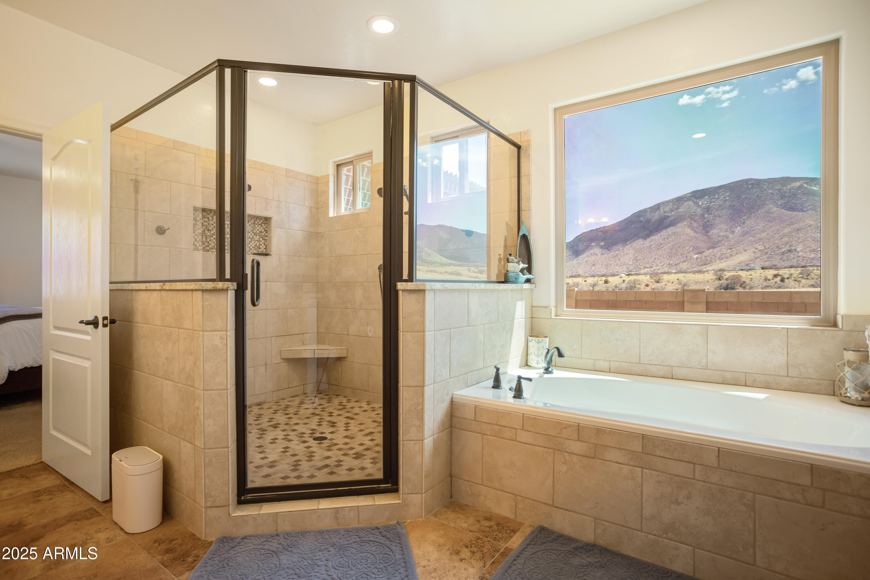 WILD HORSE 2 - Residential