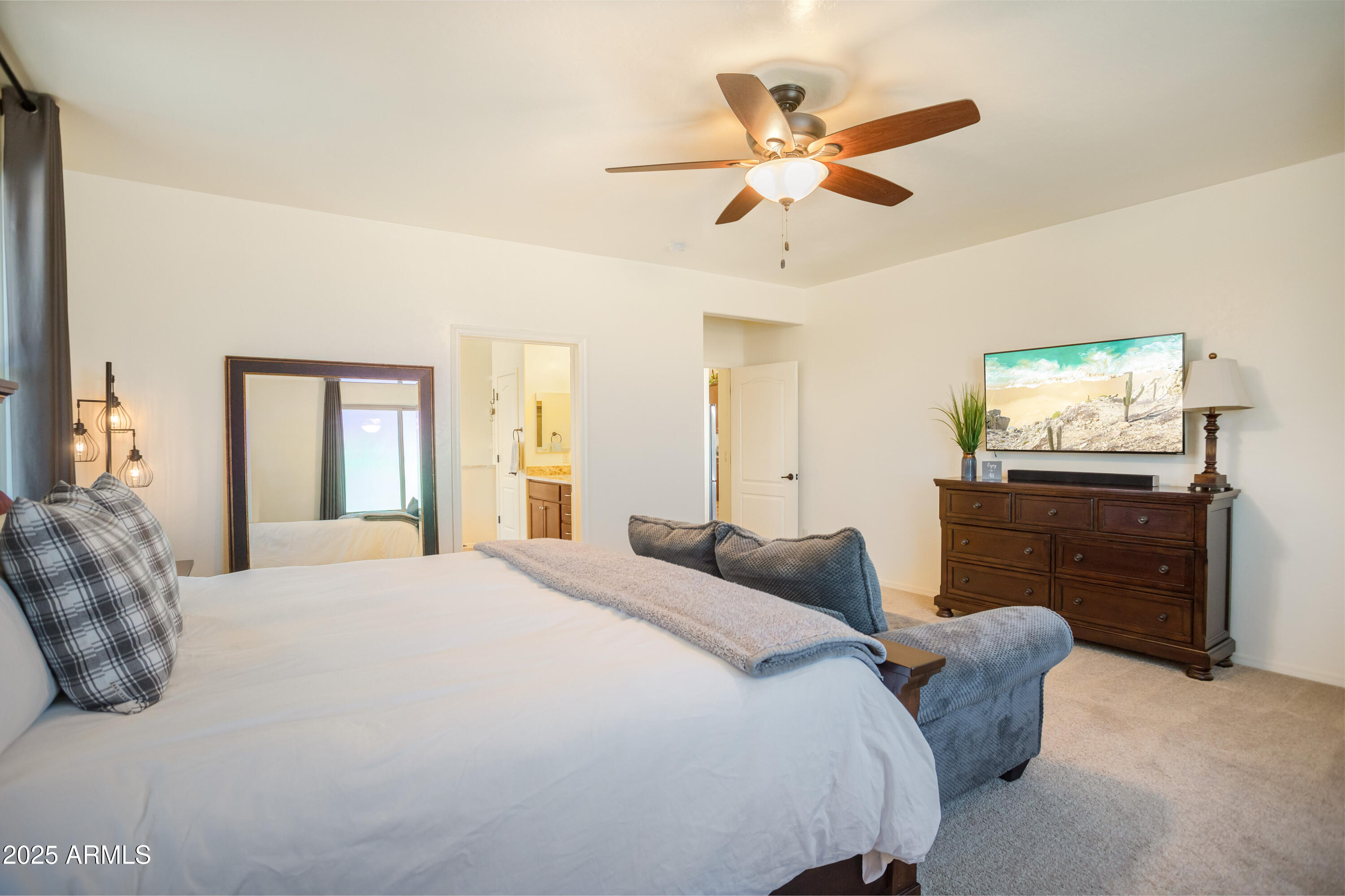 WILD HORSE 2 - Residential