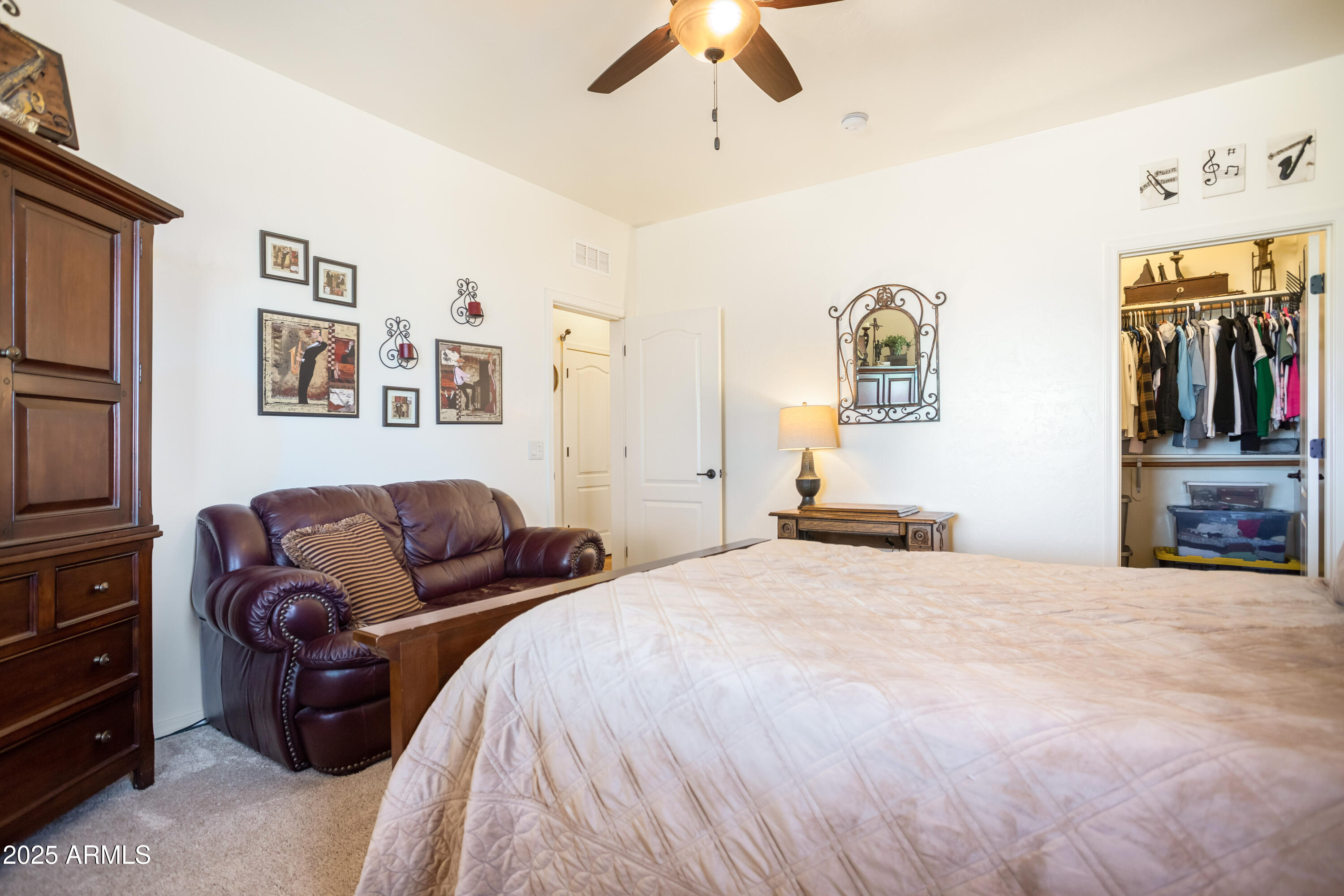 WILD HORSE 2 - Residential