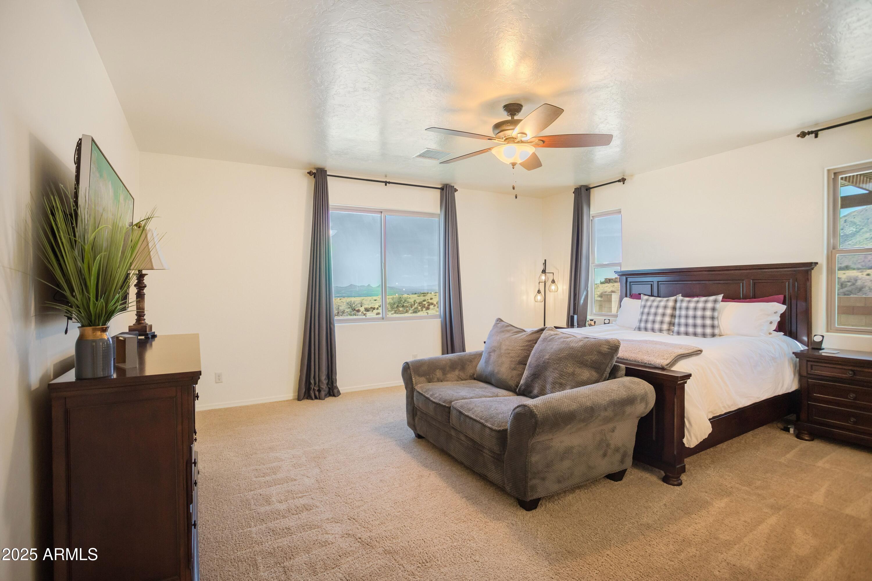 WILD HORSE 2 - Residential