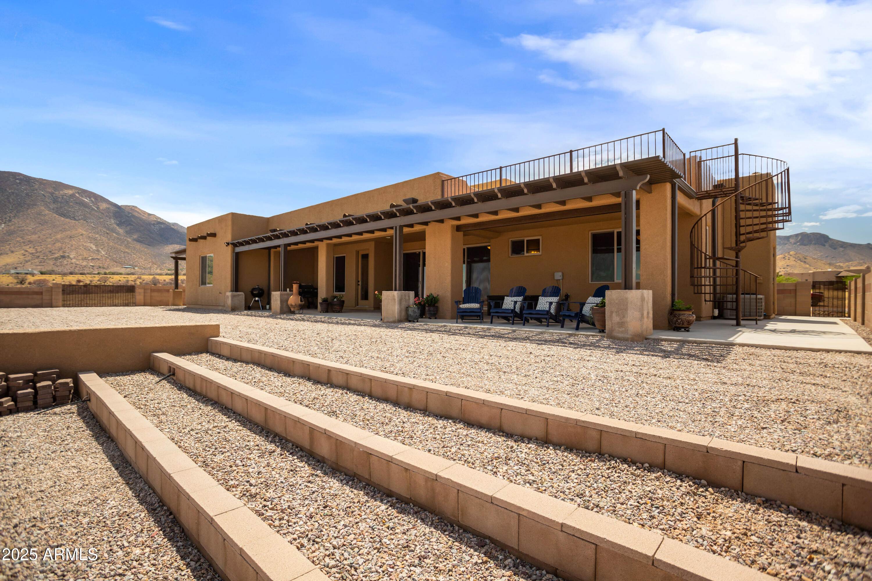 WILD HORSE 2 - Residential