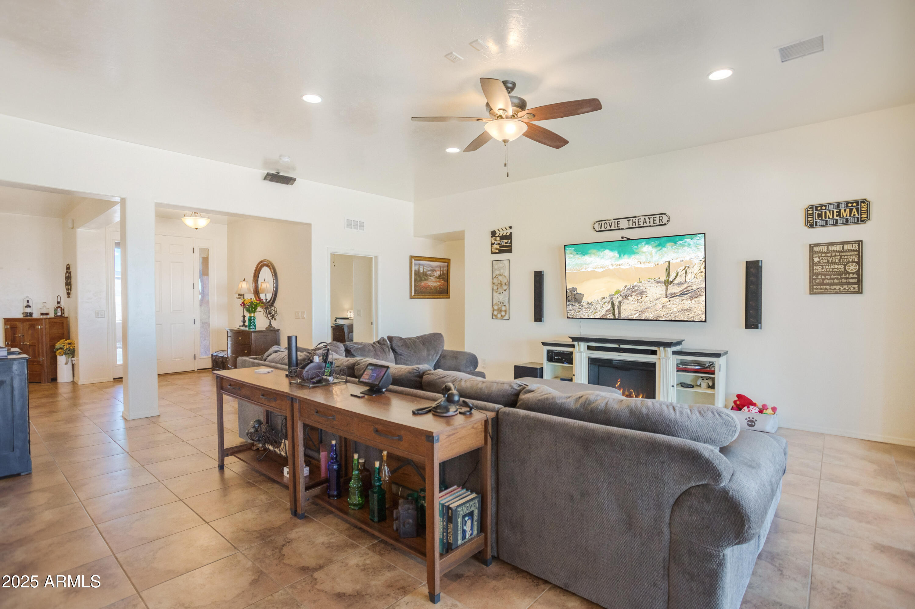 WILD HORSE 2 - Residential