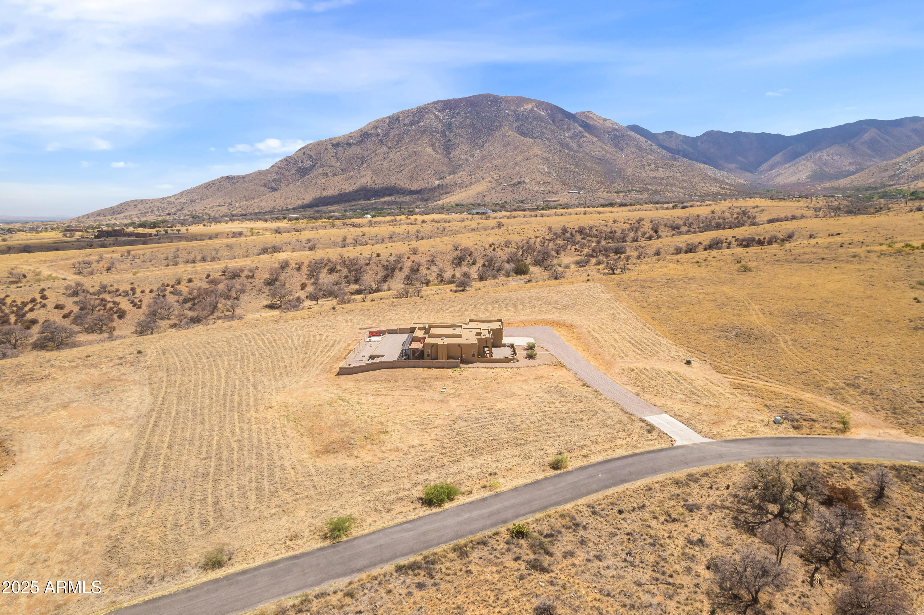 WILD HORSE 2 - Residential