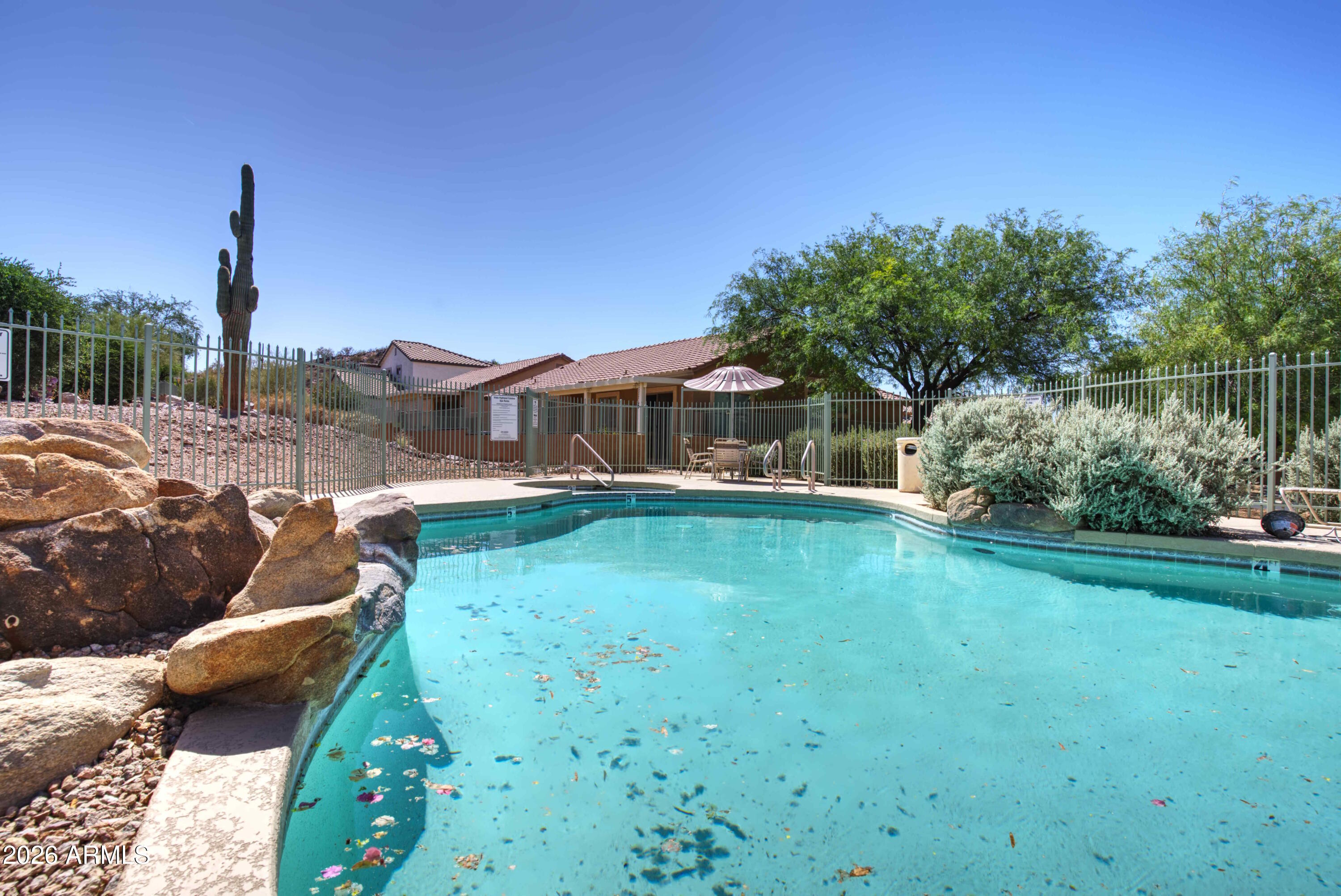 VISTA POINT - Residential