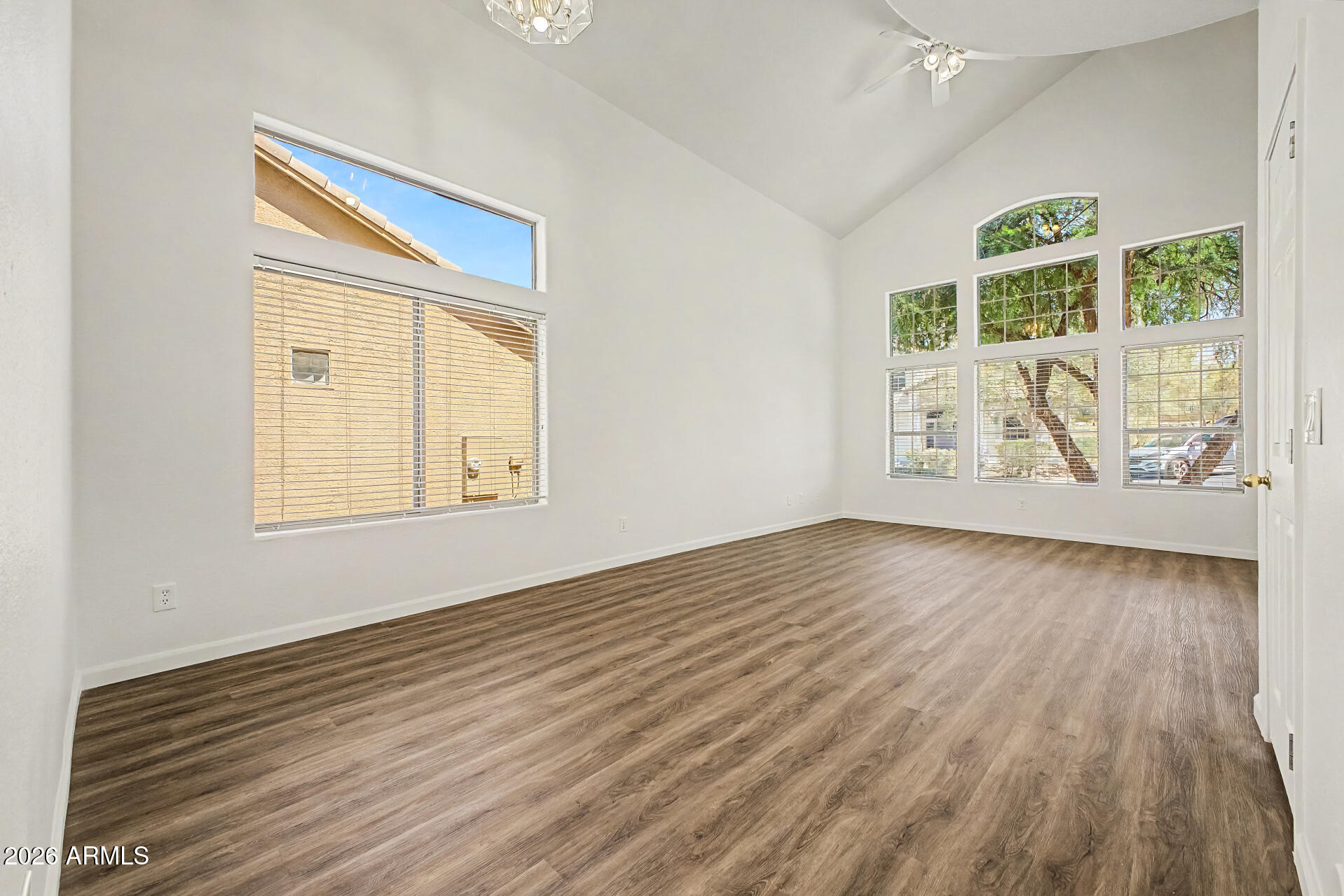 VISTA POINT - Residential