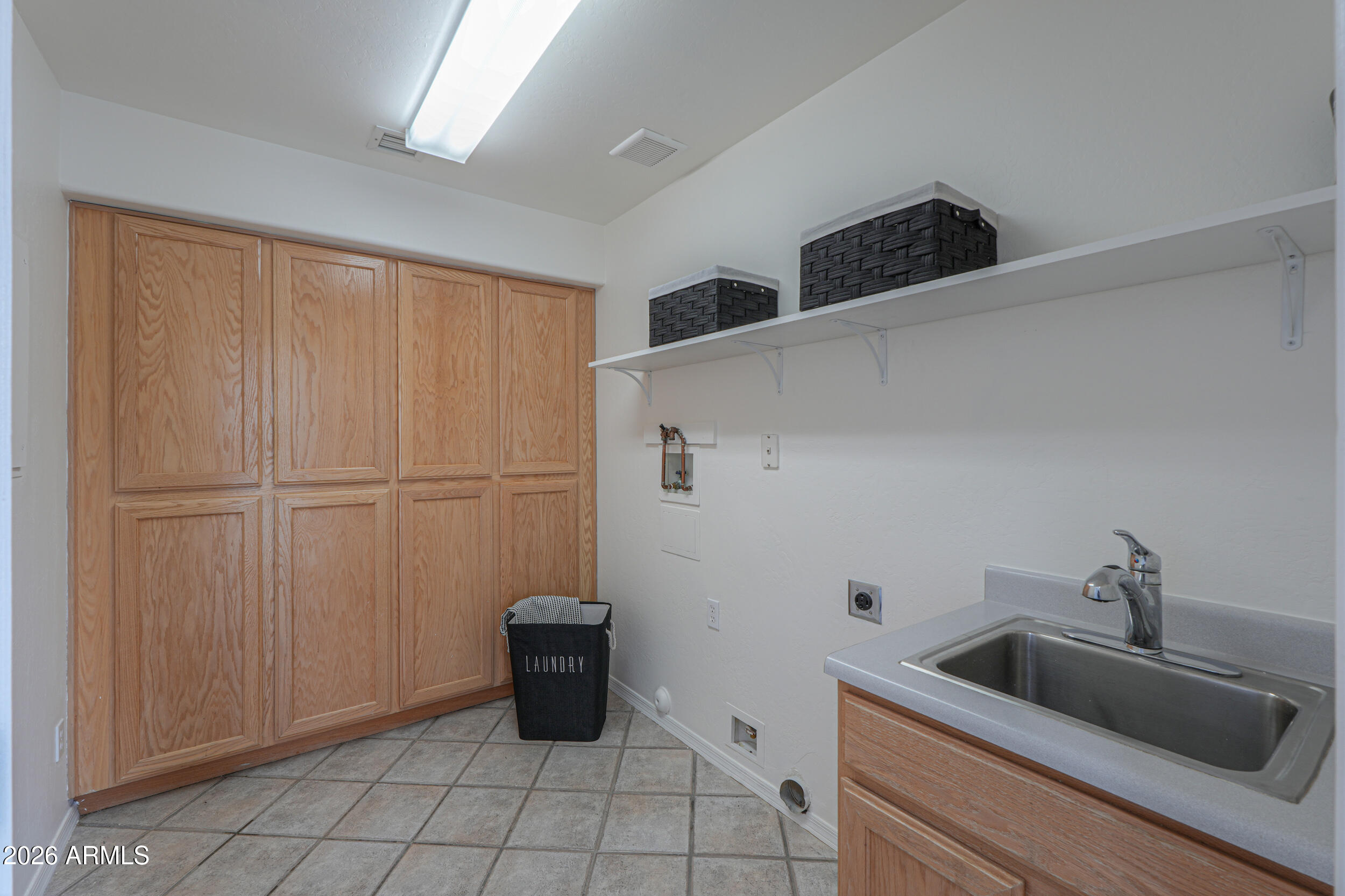 ARIZONA CITY UNIT SEVEN - Residential