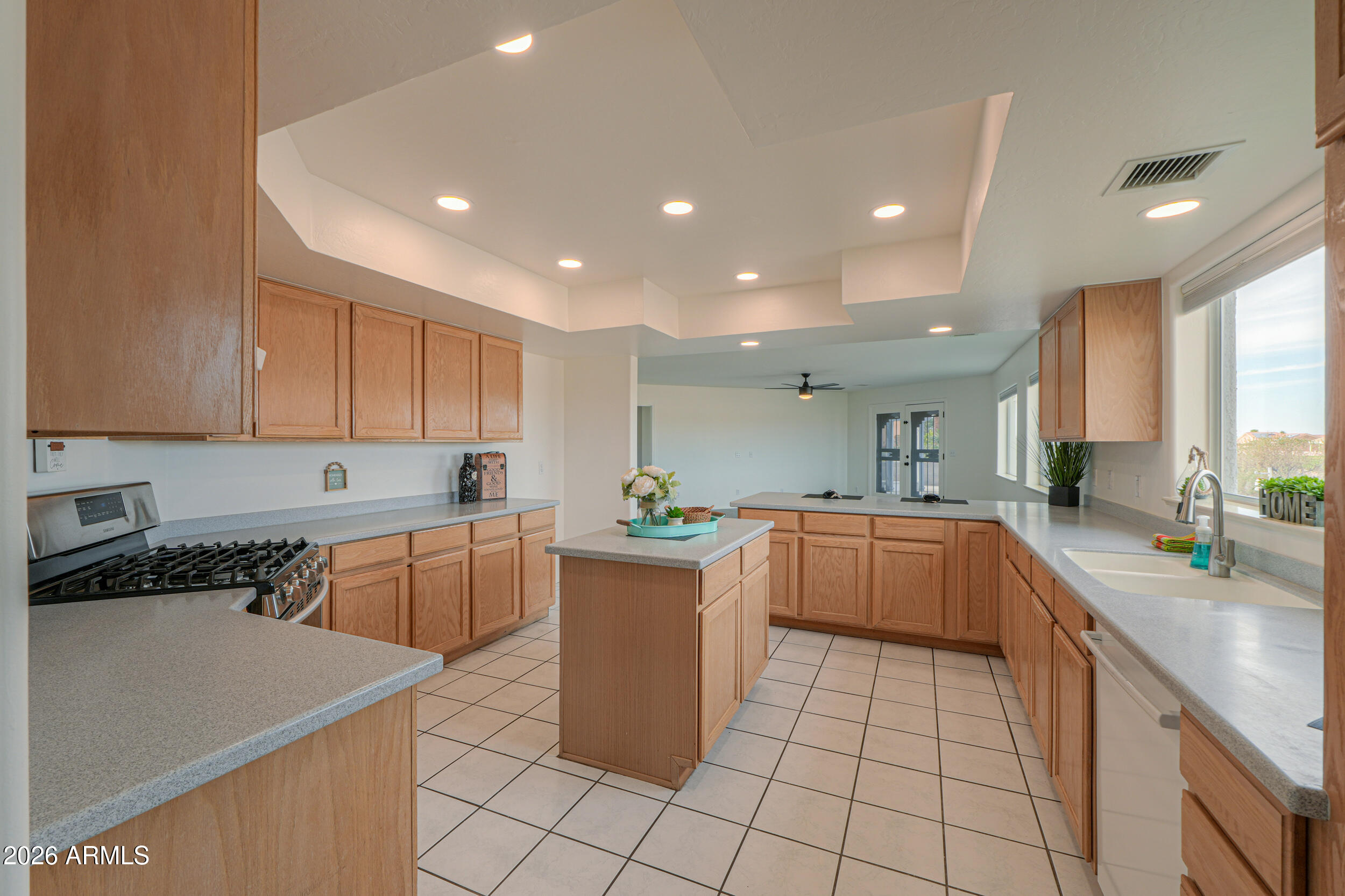 ARIZONA CITY UNIT SEVEN - Residential