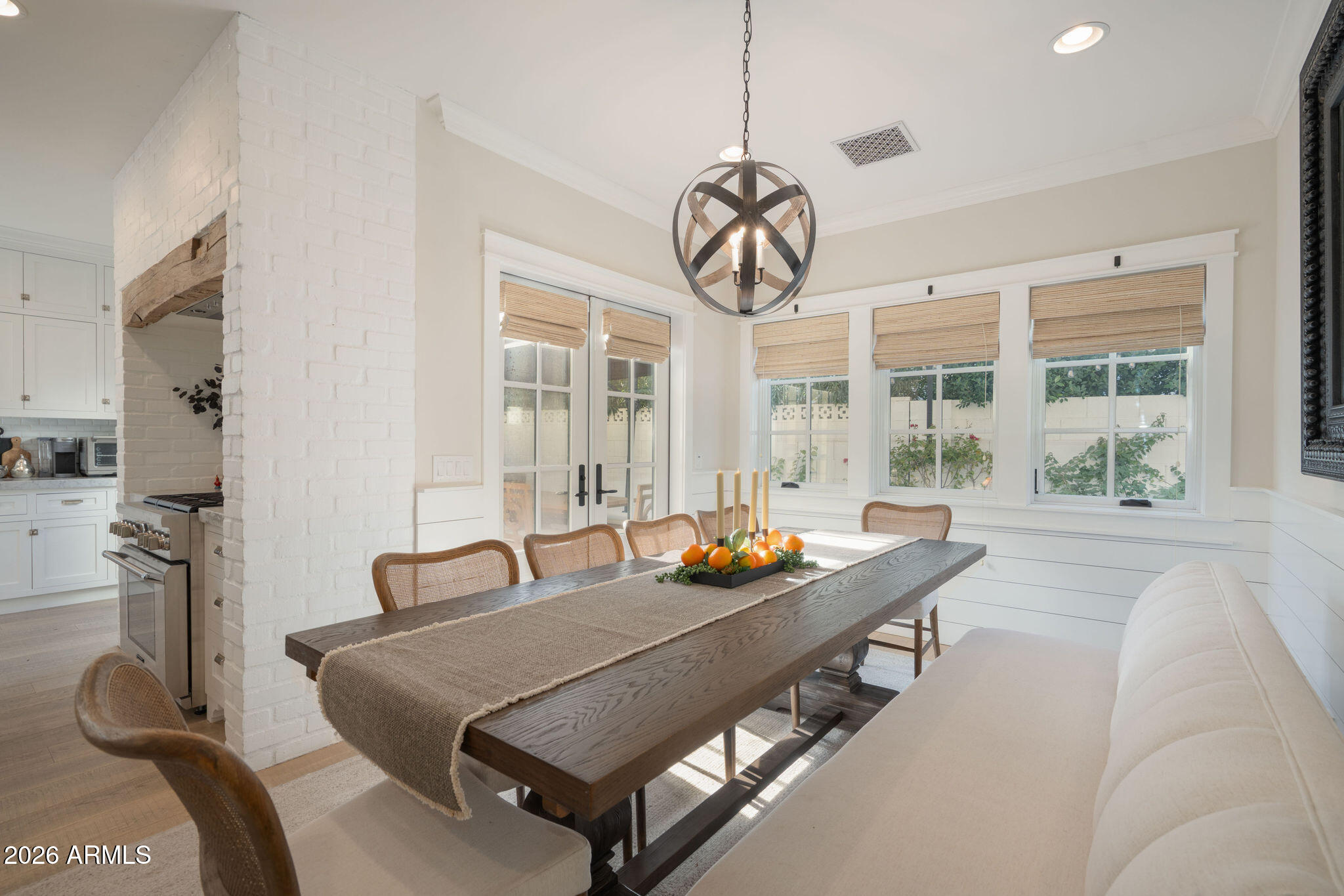 ARGYLE CIRCLE - Residential