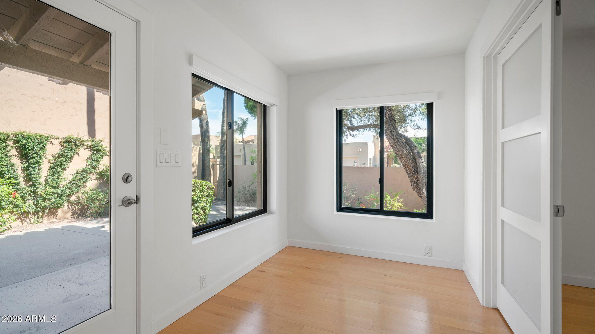 LA VIDA - Residential