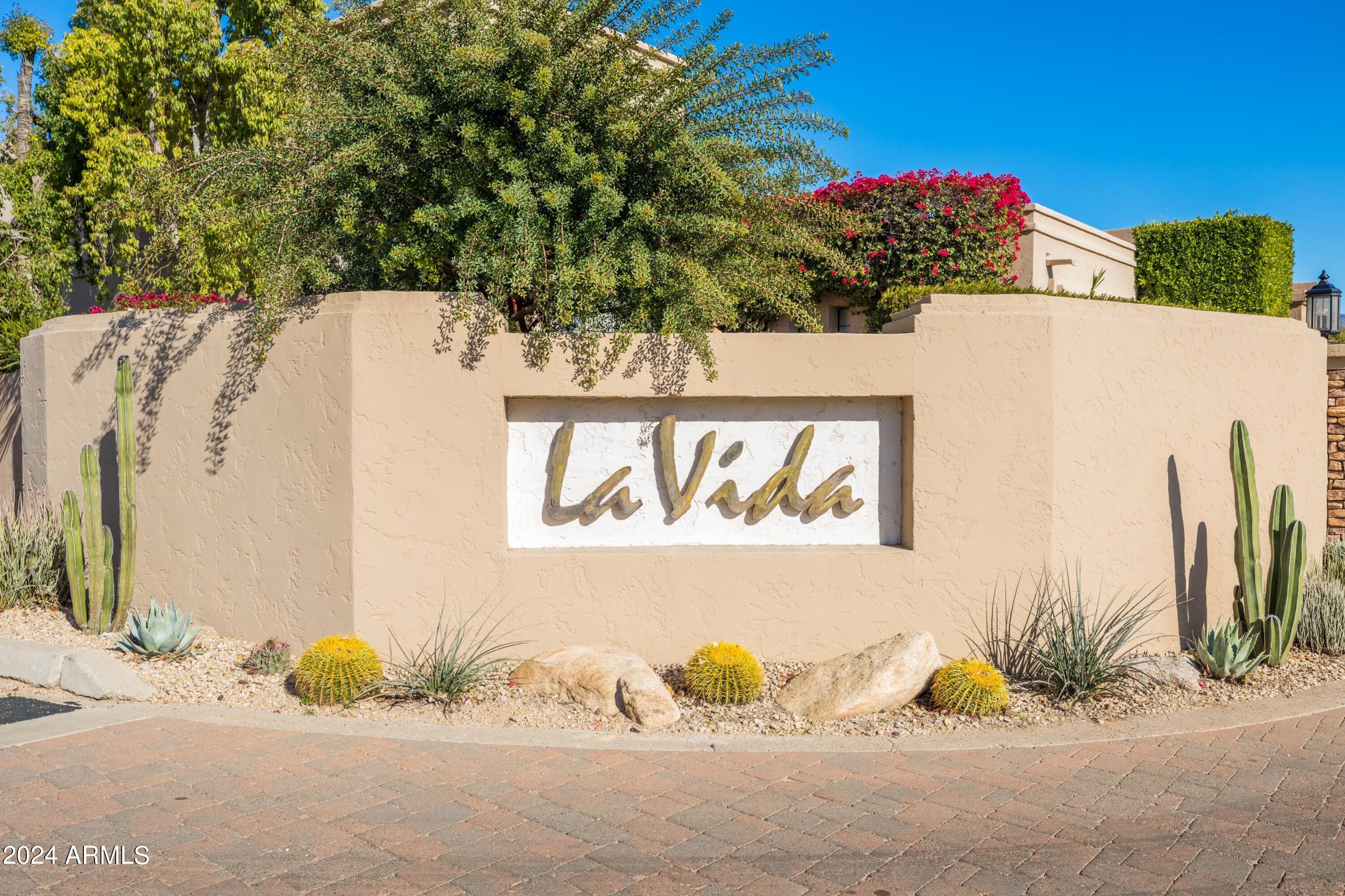 LA VIDA - Residential