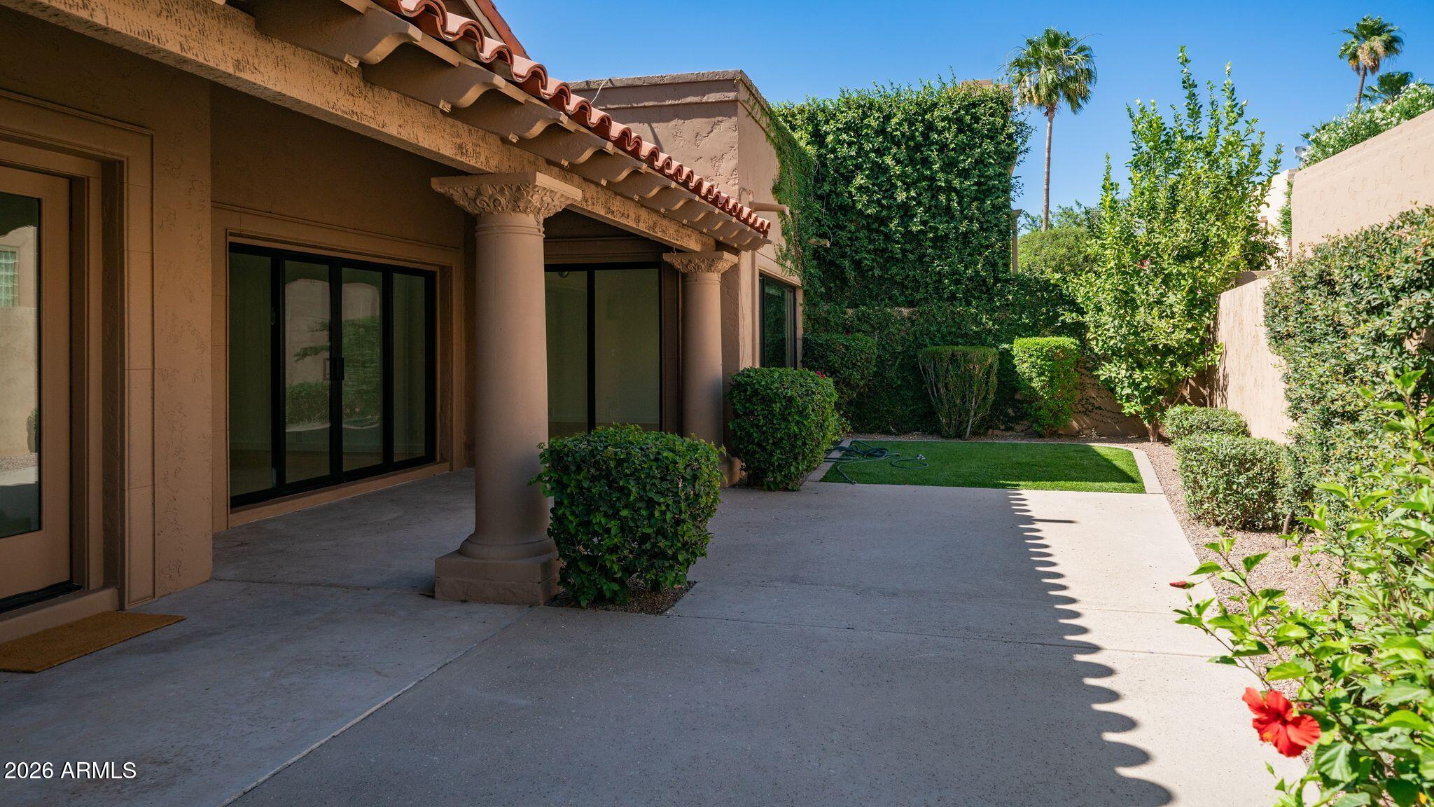 LA VIDA - Residential