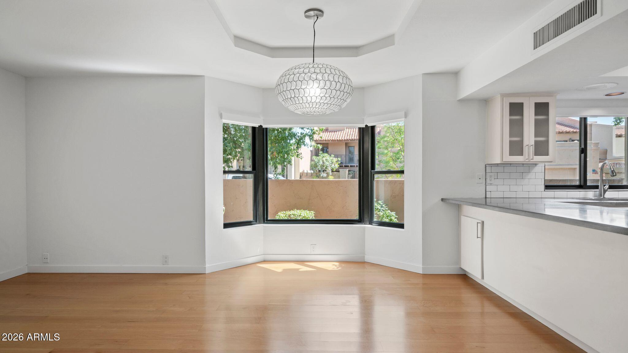 LA VIDA - Residential