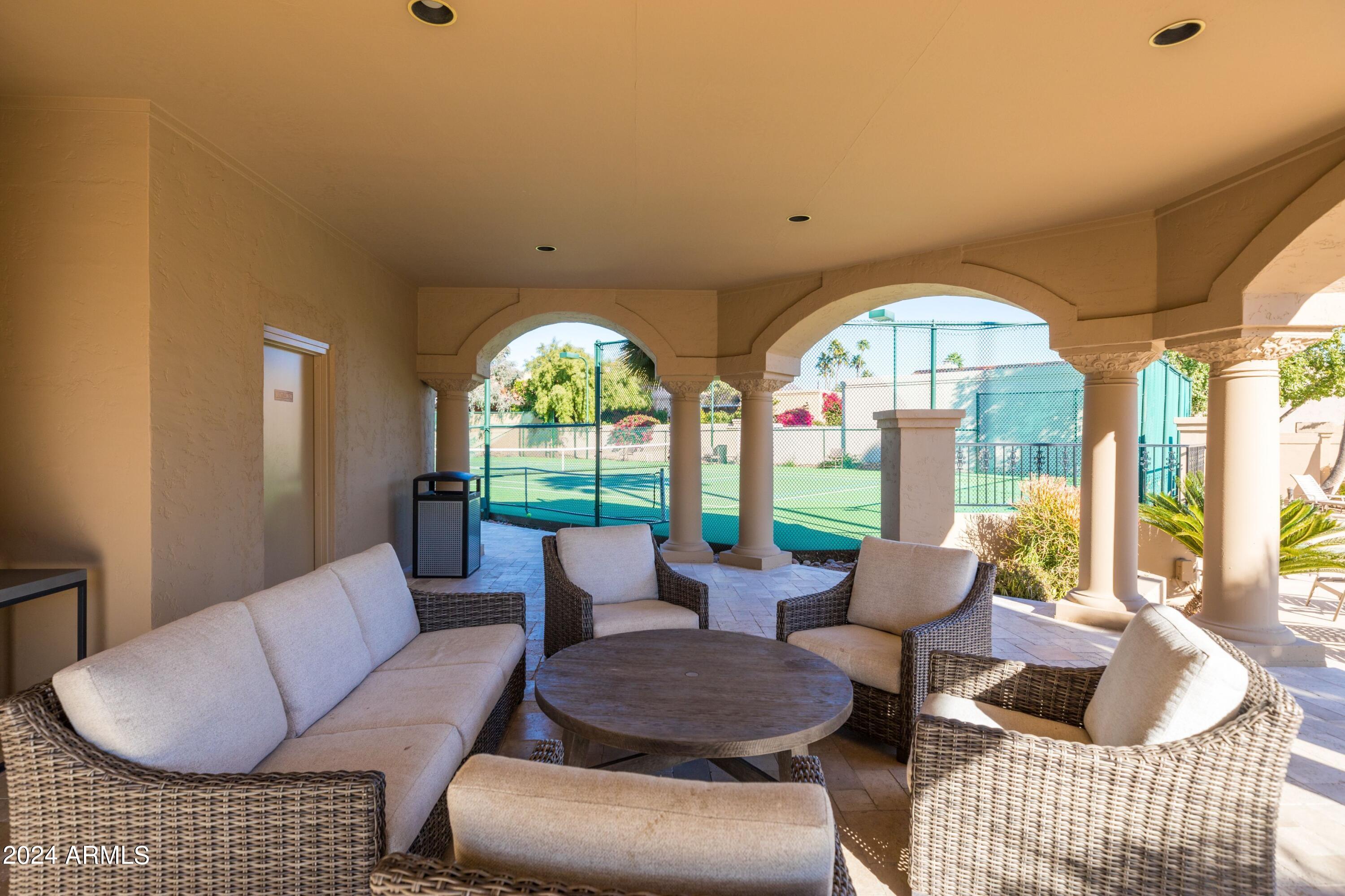 LA VIDA - Residential
