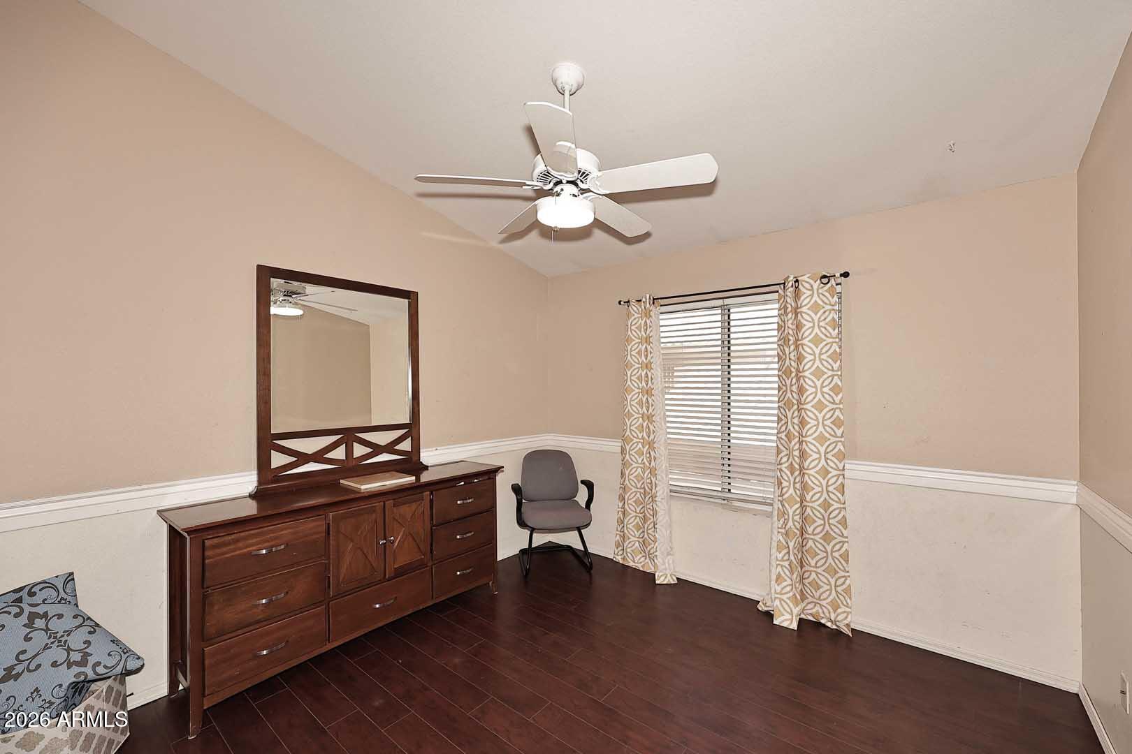 CAMELOT VIEWS - Residential