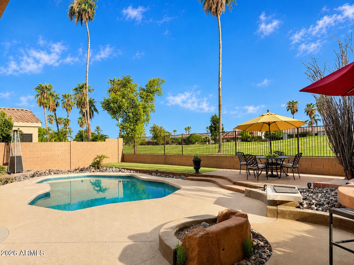 CAMELOT VIEWS - Residential