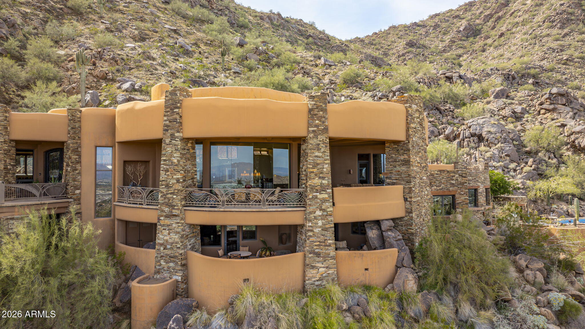 Camelback Mountain Views - Residential