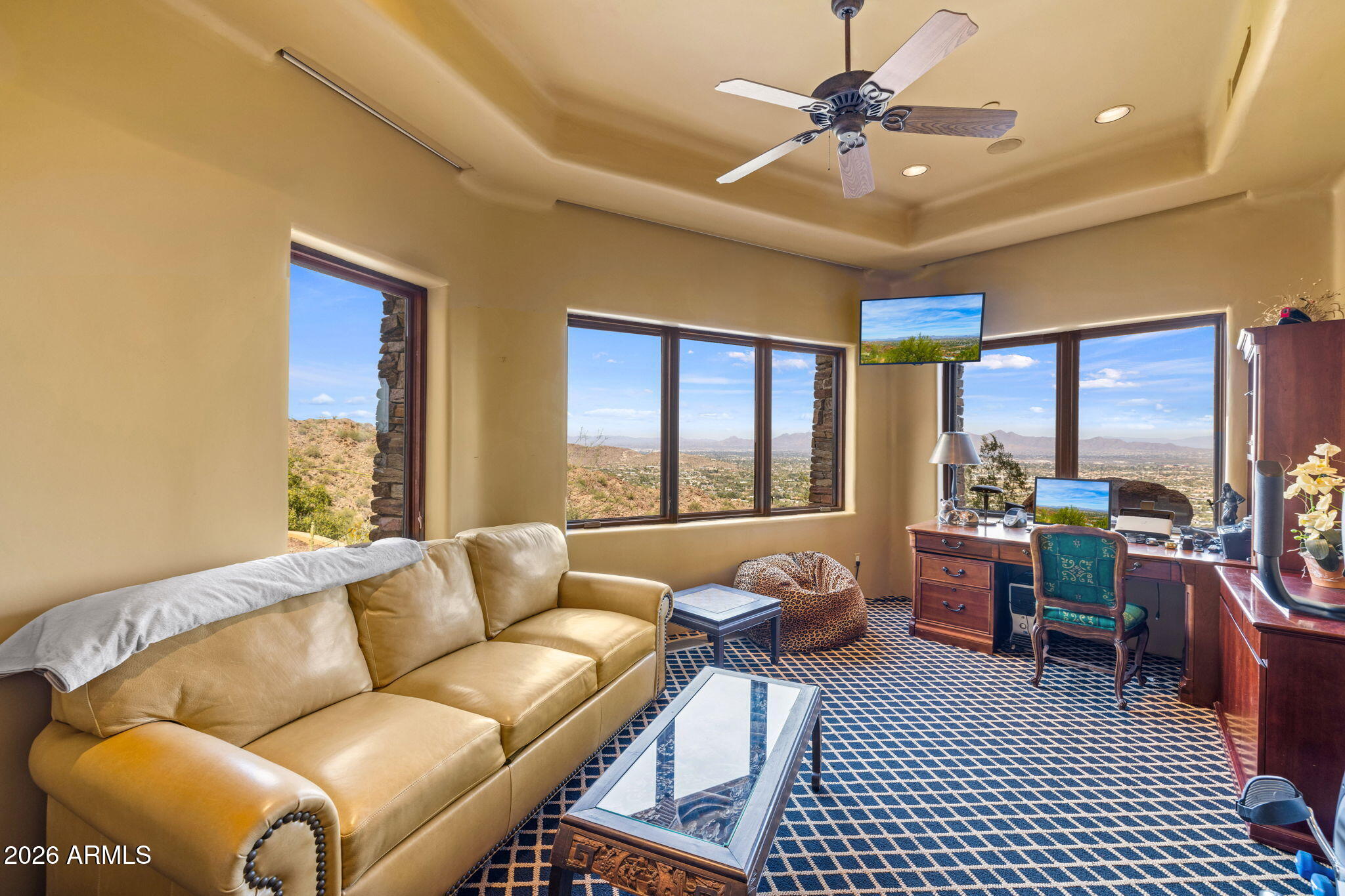 Camelback Mountain Views - Residential