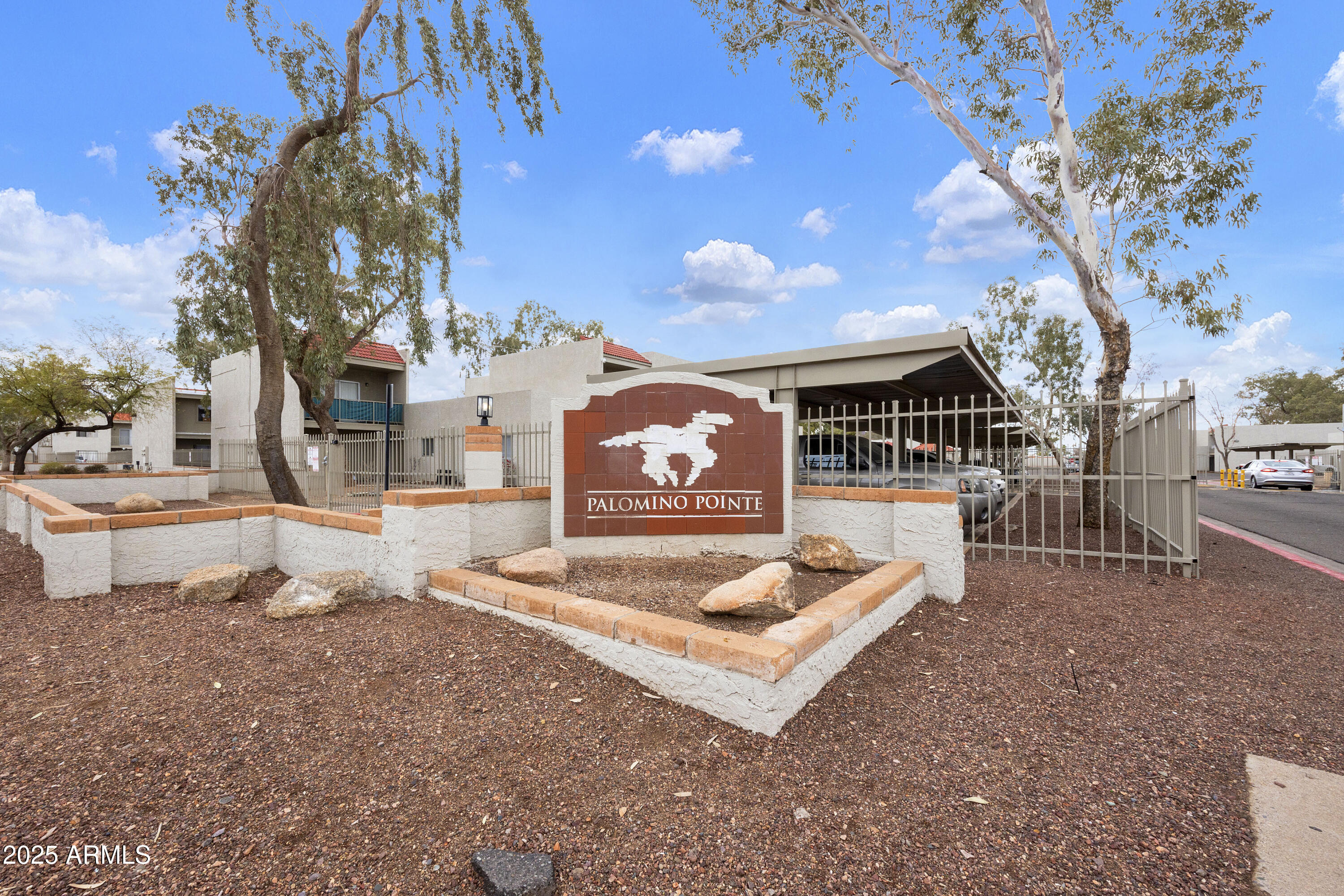 GREENWAY MANOR - Residential Income