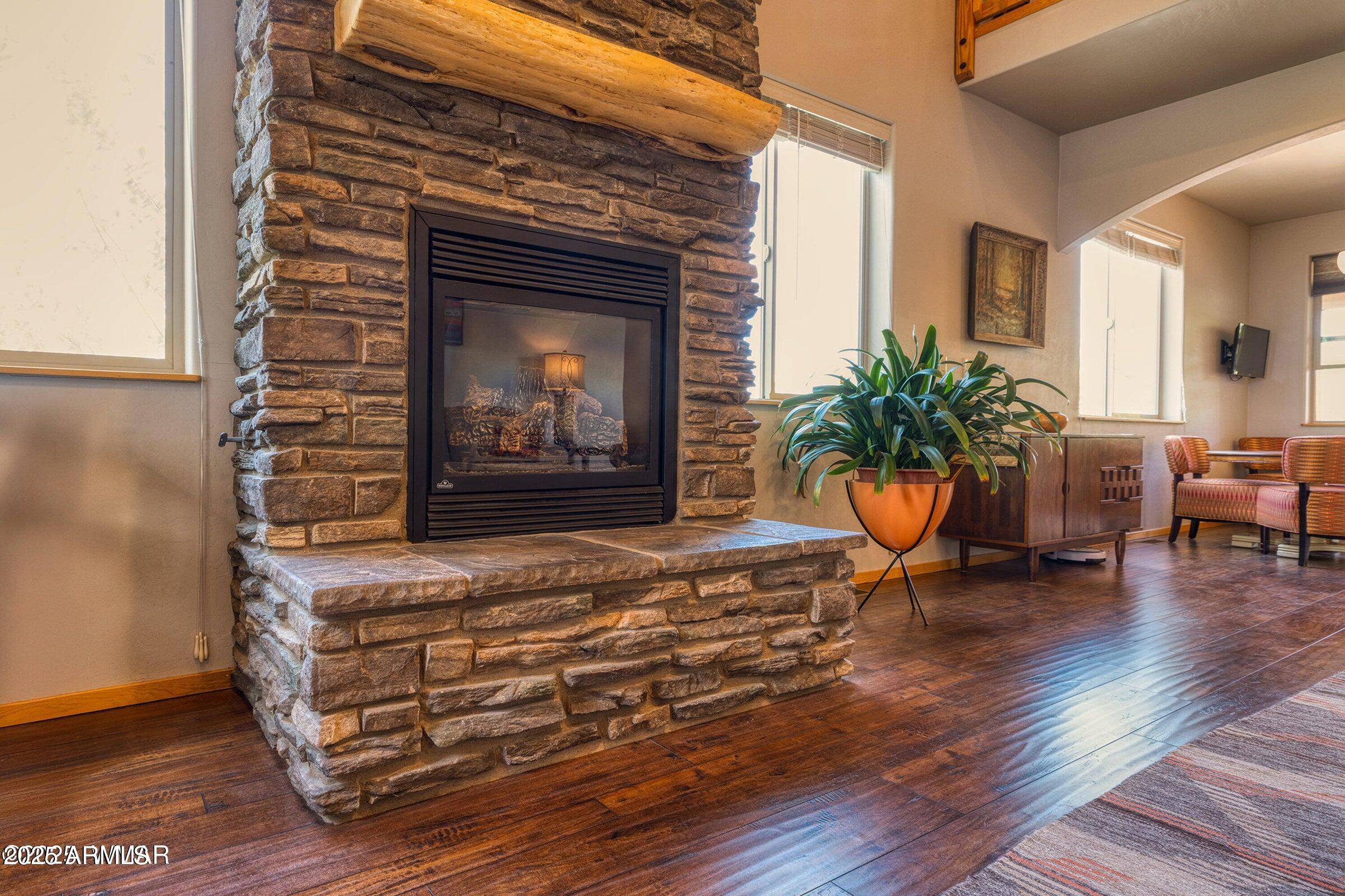 SHOW LOW BLUFF PHASE 1A - Residential