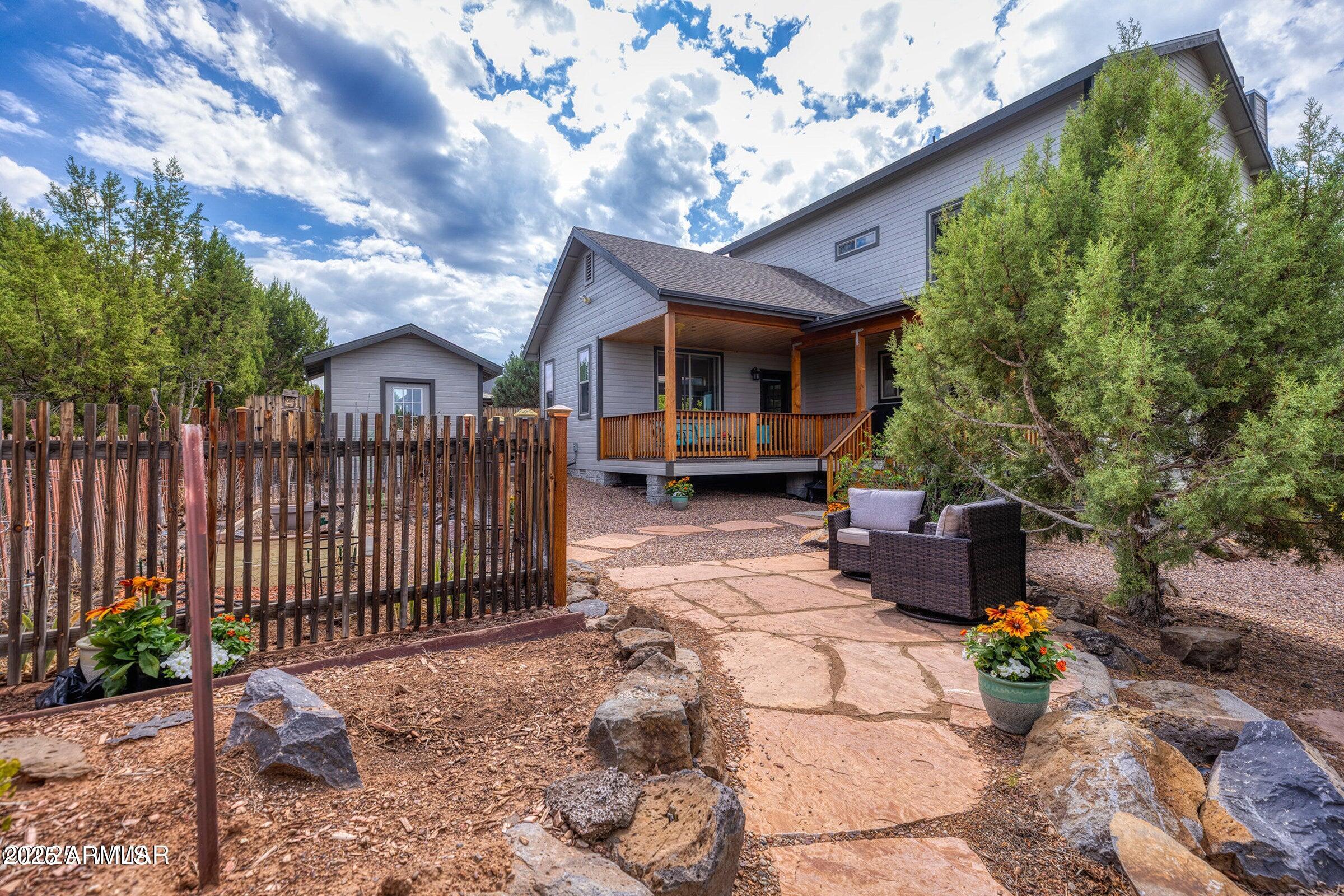SHOW LOW BLUFF PHASE 1A - Residential